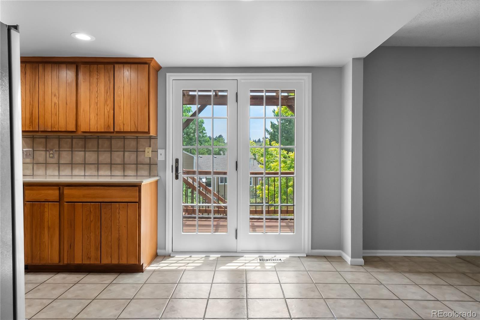 MLS Image #12 for 10084 w geddes circle,littleton, Colorado