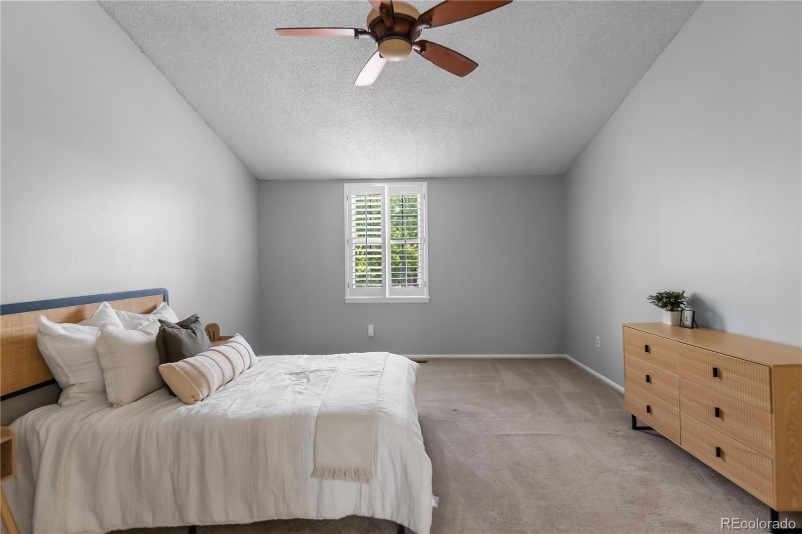 MLS Image #18 for 10084 w geddes circle,littleton, Colorado