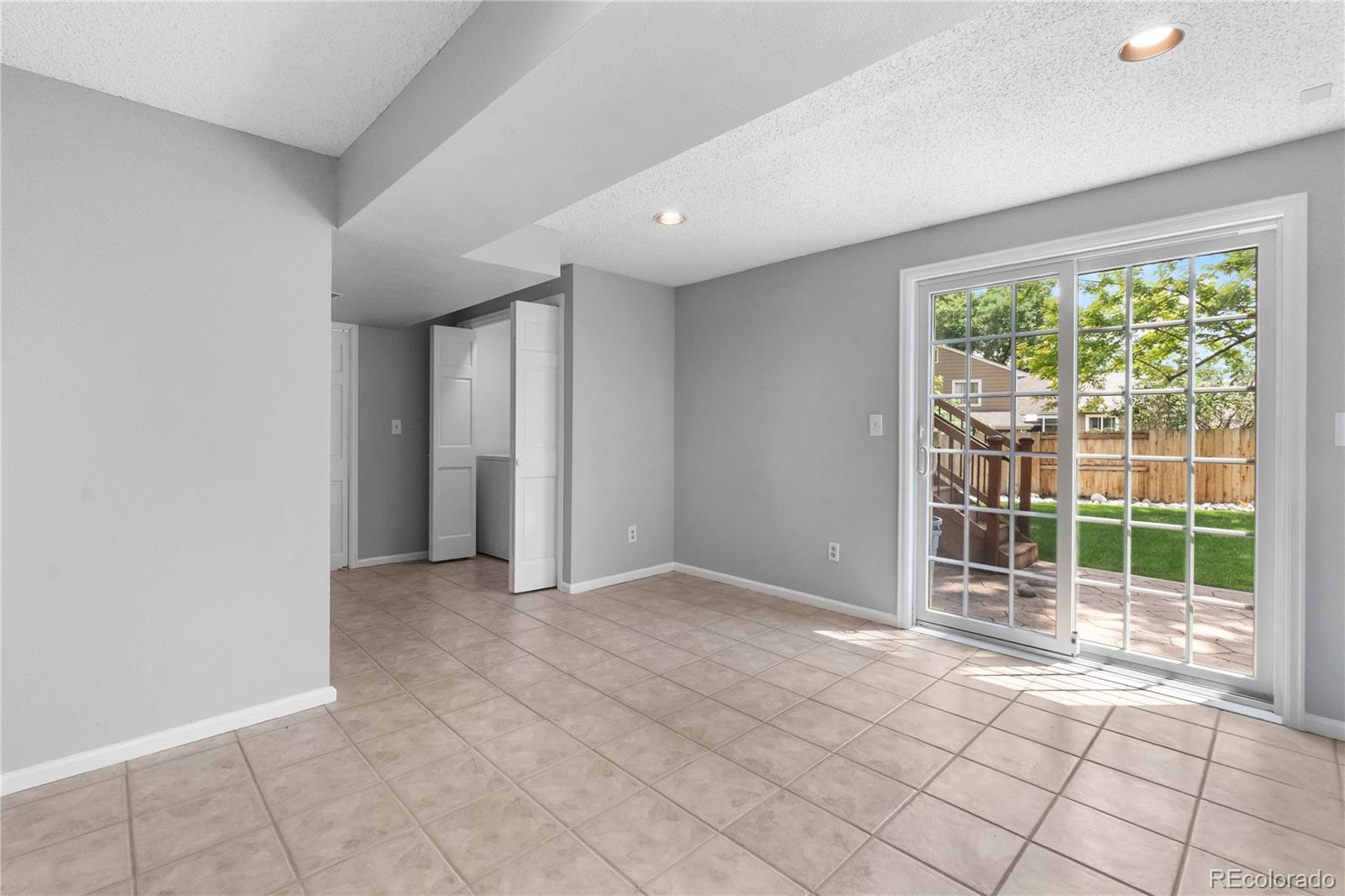 MLS Image #37 for 10084 w geddes circle,littleton, Colorado
