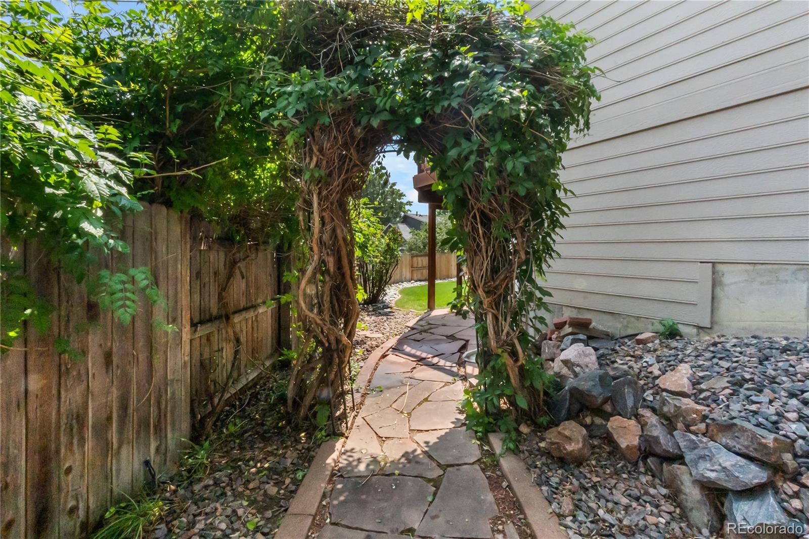 MLS Image #43 for 10084 w geddes circle,littleton, Colorado