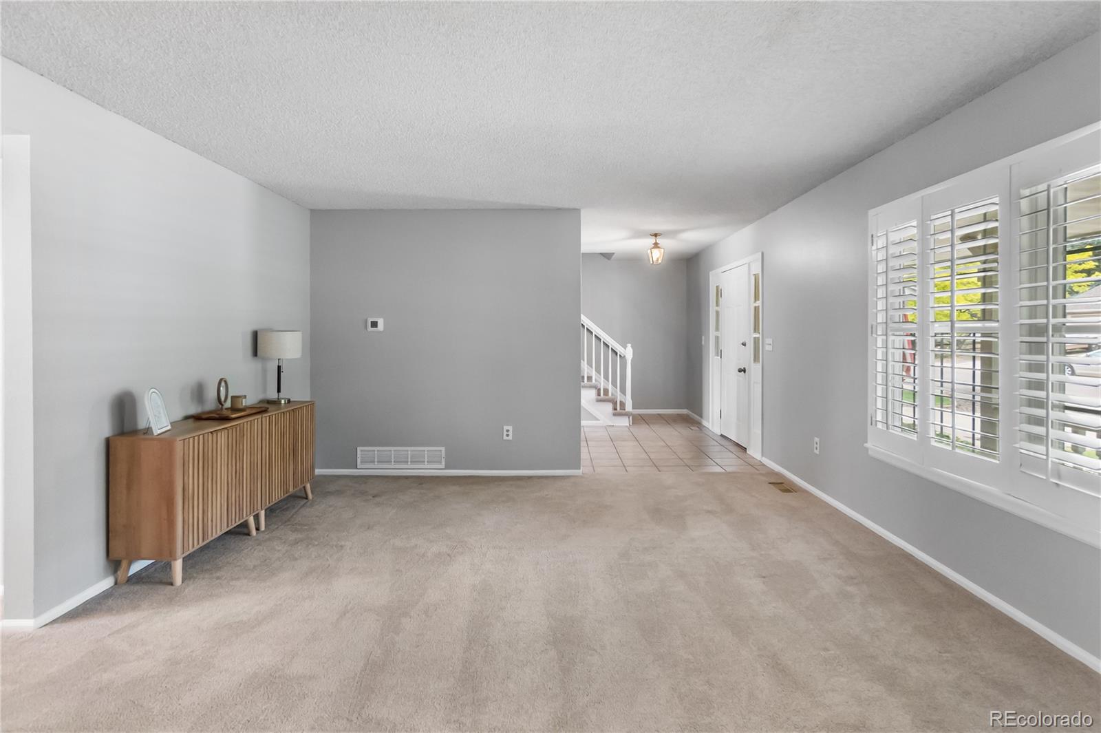MLS Image #5 for 10084 w geddes circle,littleton, Colorado
