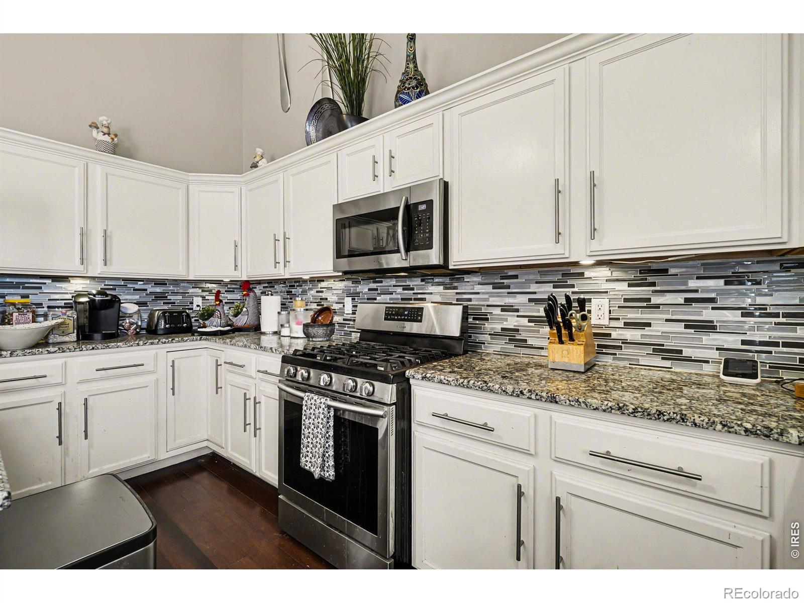 MLS Image #7 for 3660  whetstone way,mead, Colorado