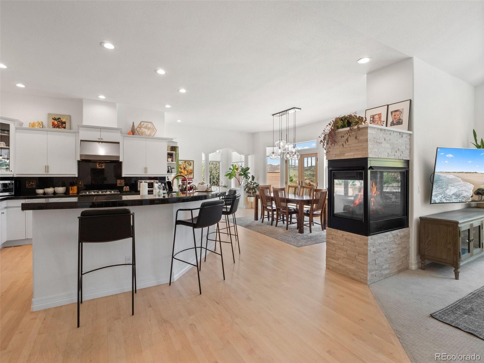 MLS Image #5 for 5386  tiger bend lane,morrison, Colorado