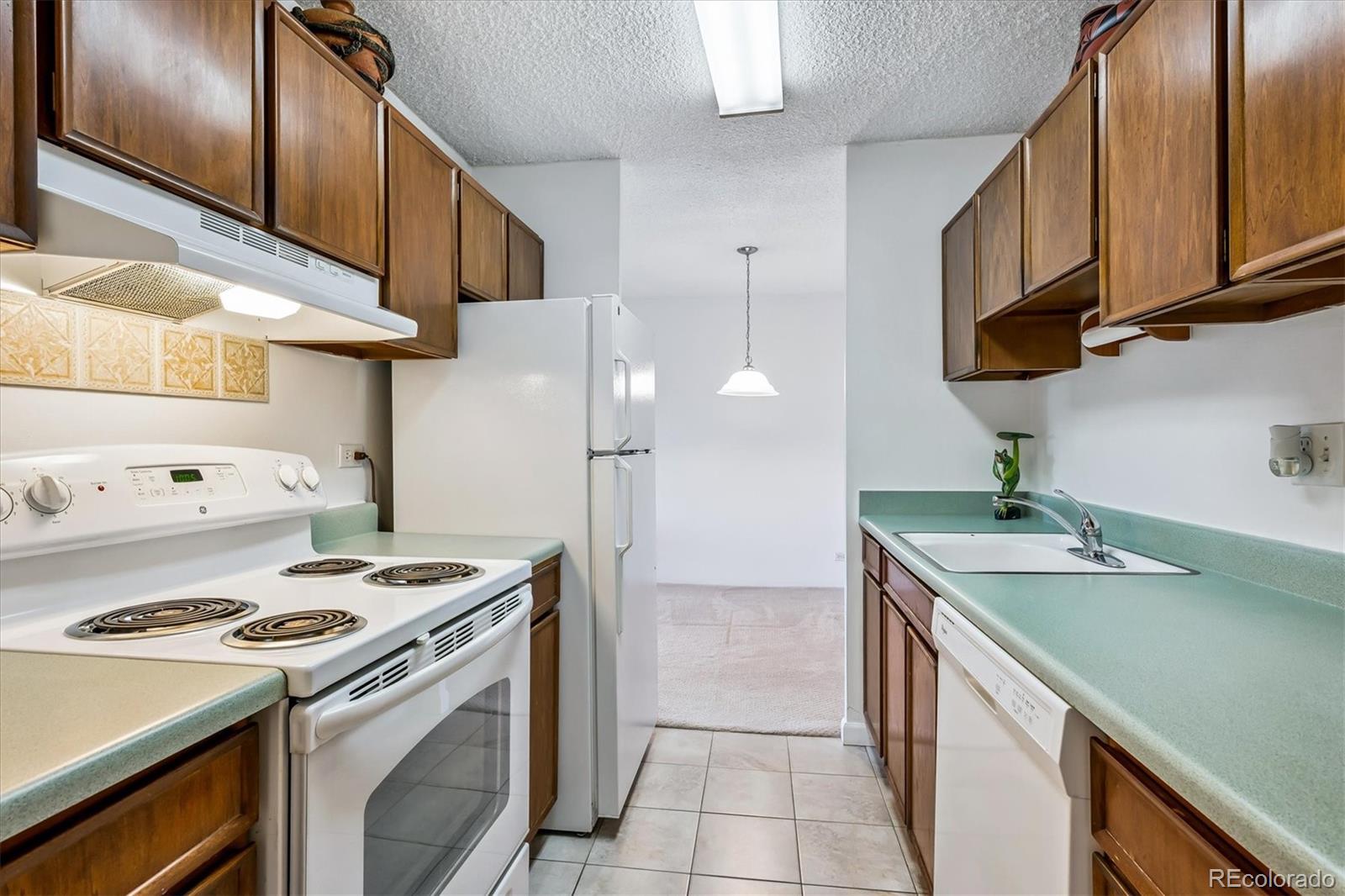 MLS Image #13 for 4800 e hale parkway 504n,denver, Colorado