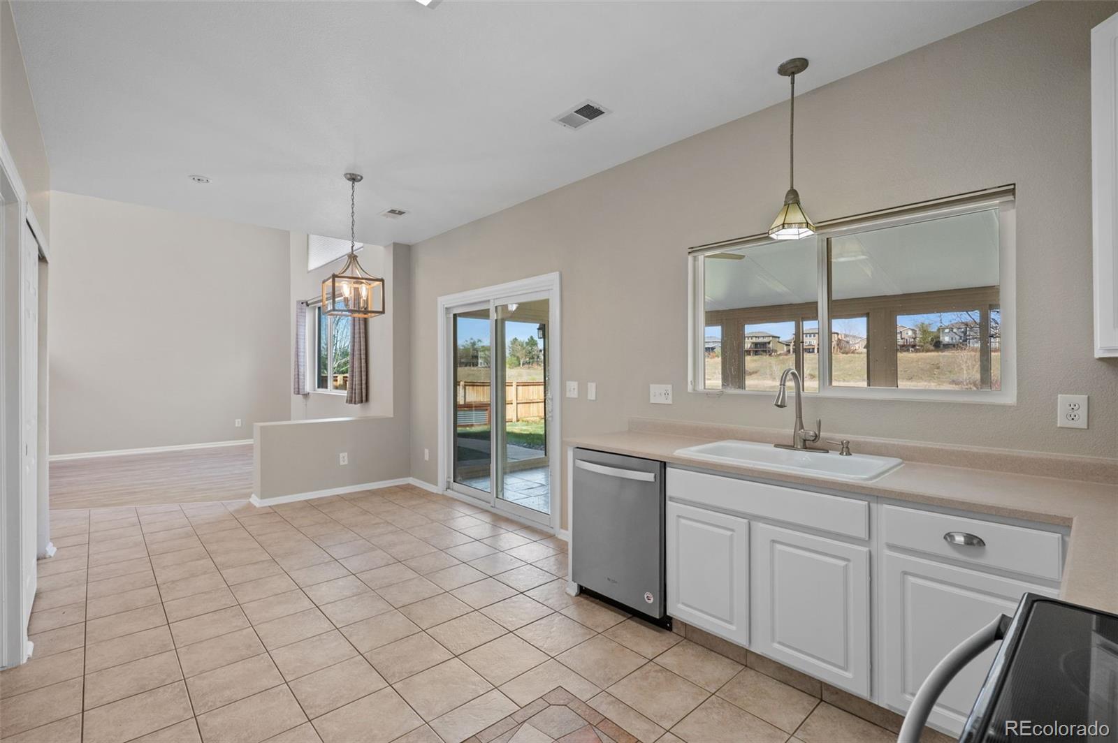 MLS Image #10 for 10054  kingston court,highlands ranch, Colorado