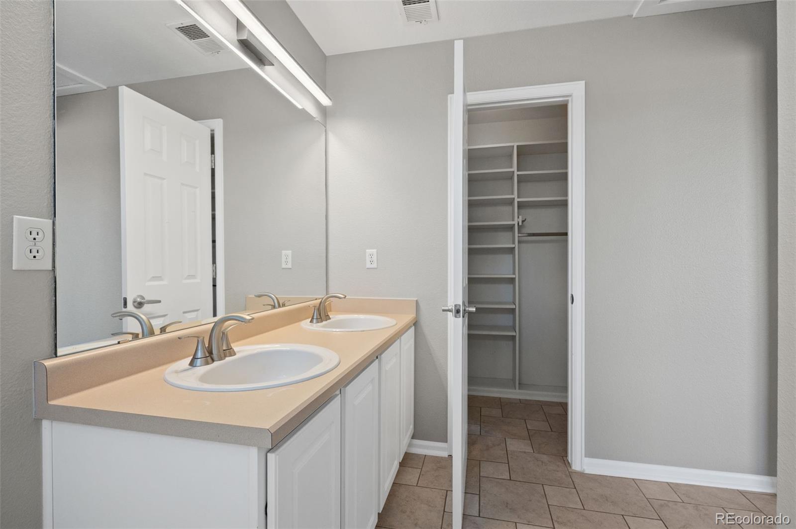 MLS Image #21 for 10054  kingston court,highlands ranch, Colorado
