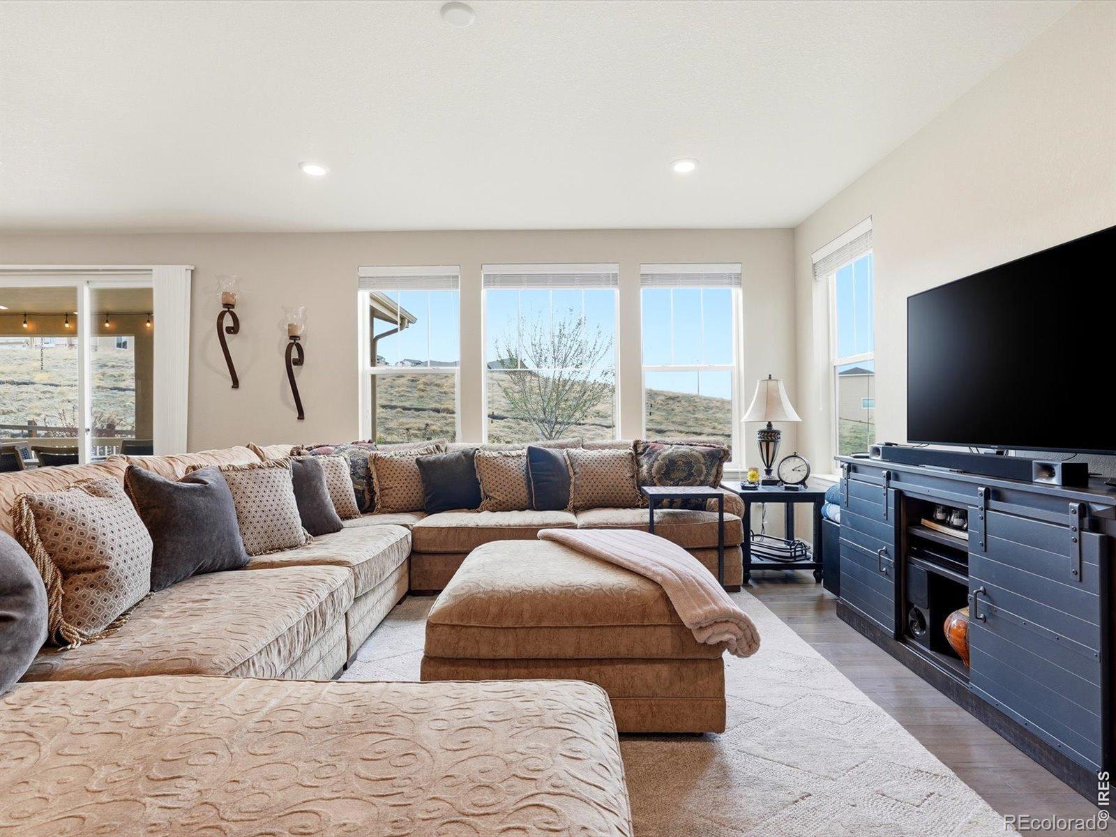 MLS Image #10 for 8508  eldora way,arvada, Colorado