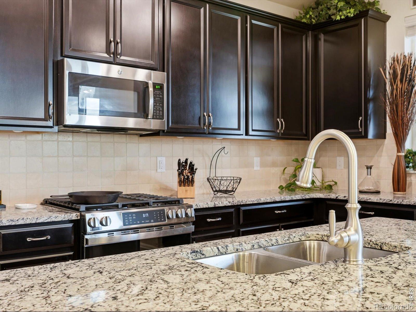 MLS Image #18 for 8508  eldora way,arvada, Colorado