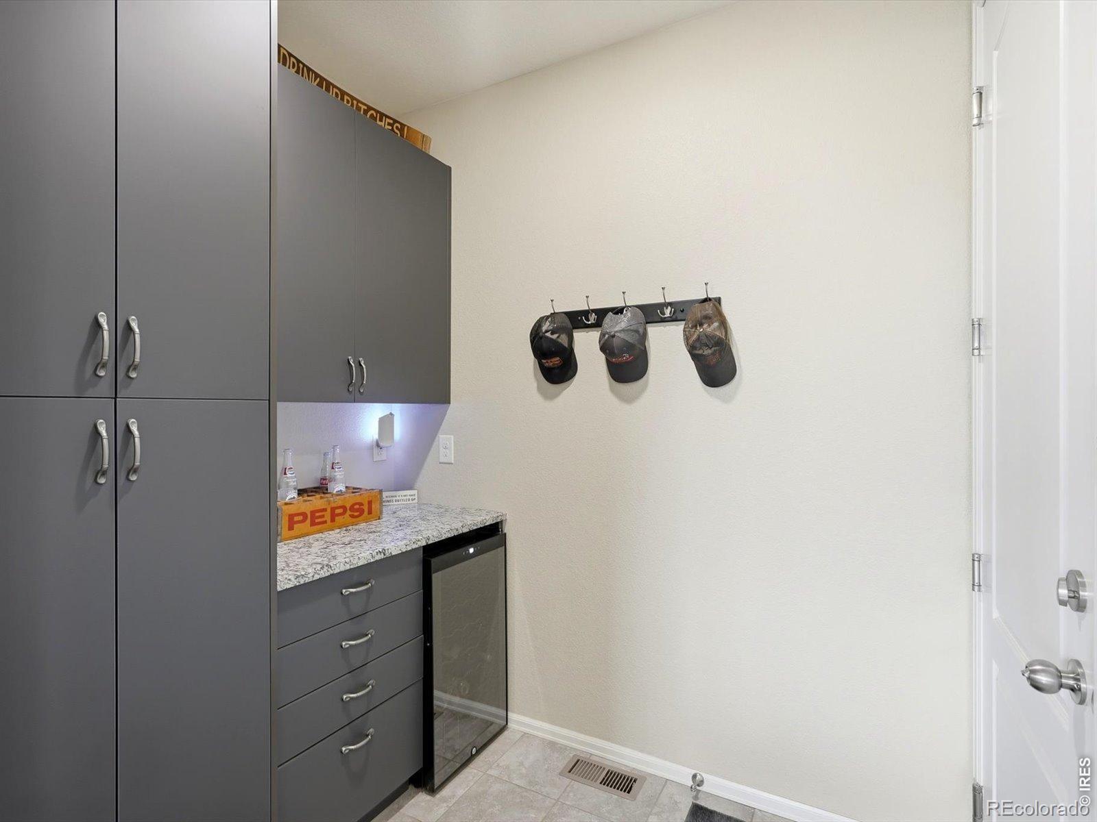 MLS Image #22 for 8508  eldora way,arvada, Colorado