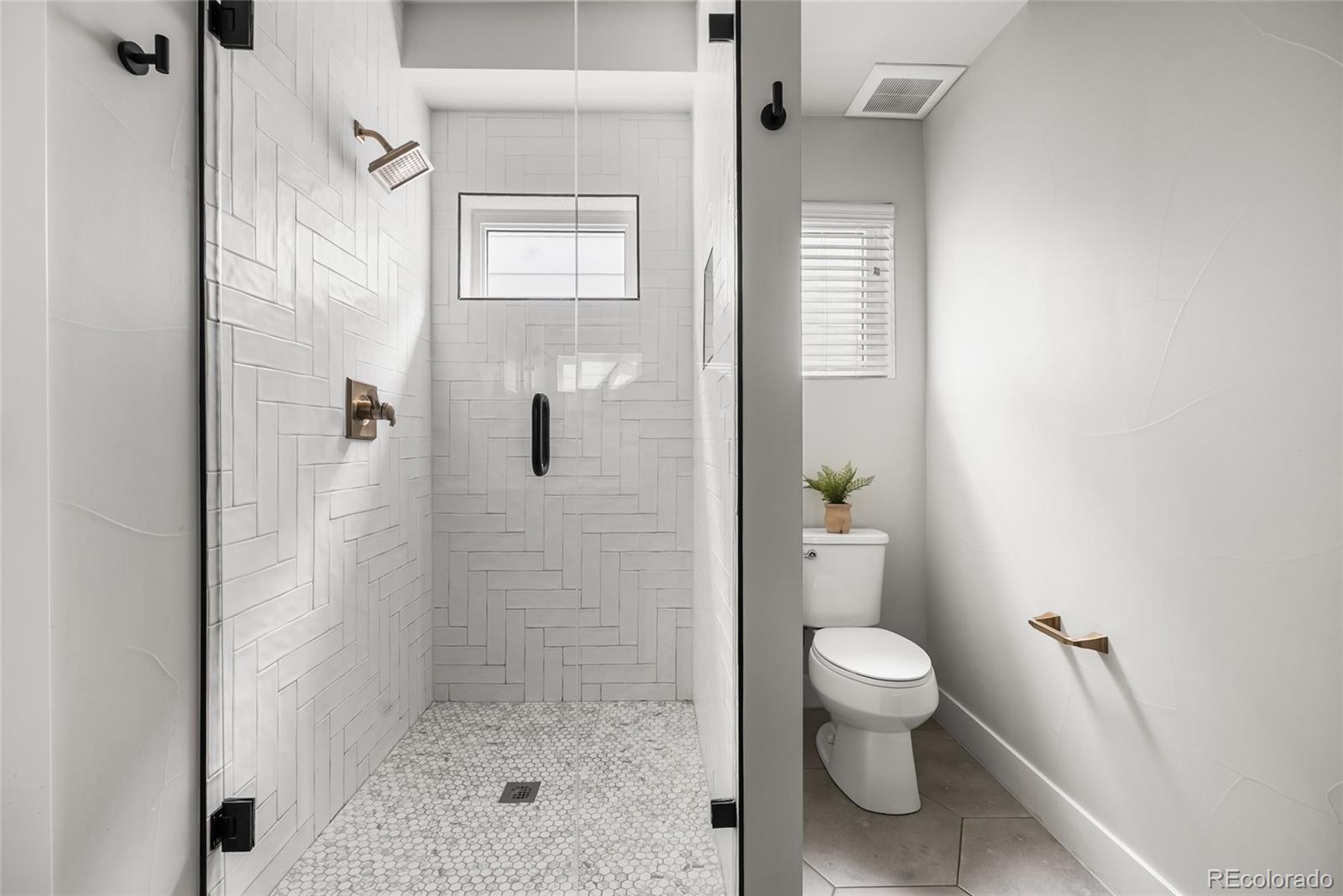 MLS Image #15 for 1242  newton street,denver, Colorado