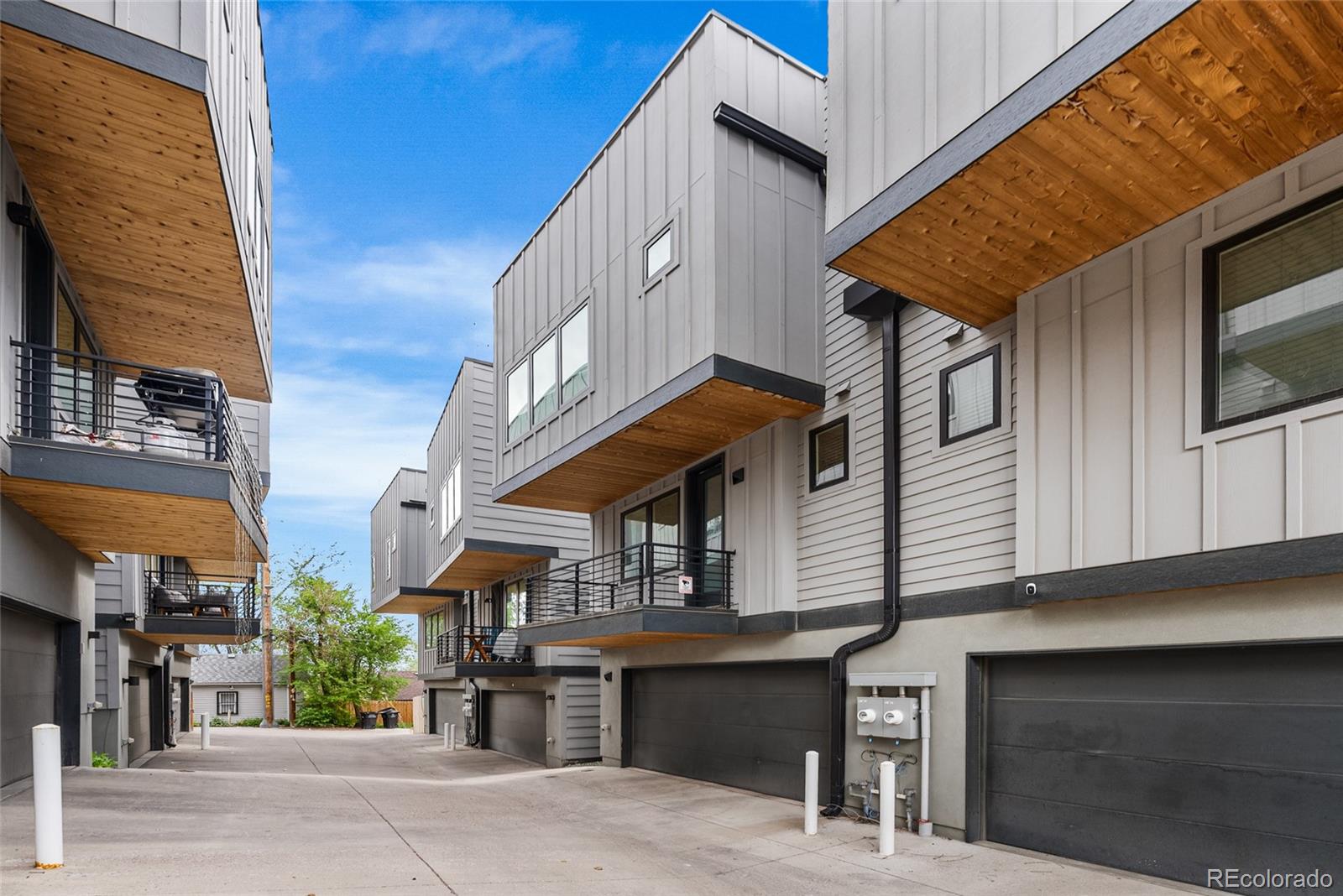 MLS Image #36 for 1242  newton street,denver, Colorado