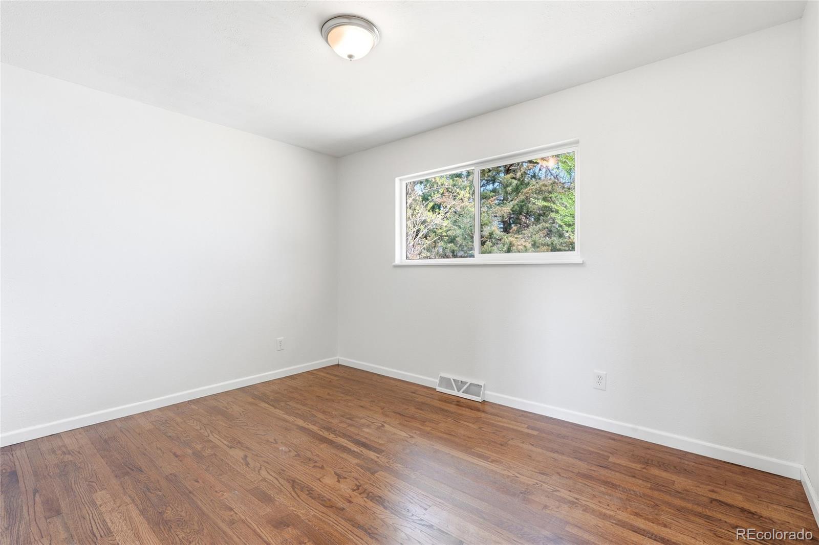MLS Image #16 for 1618  centennial drive,longmont, Colorado