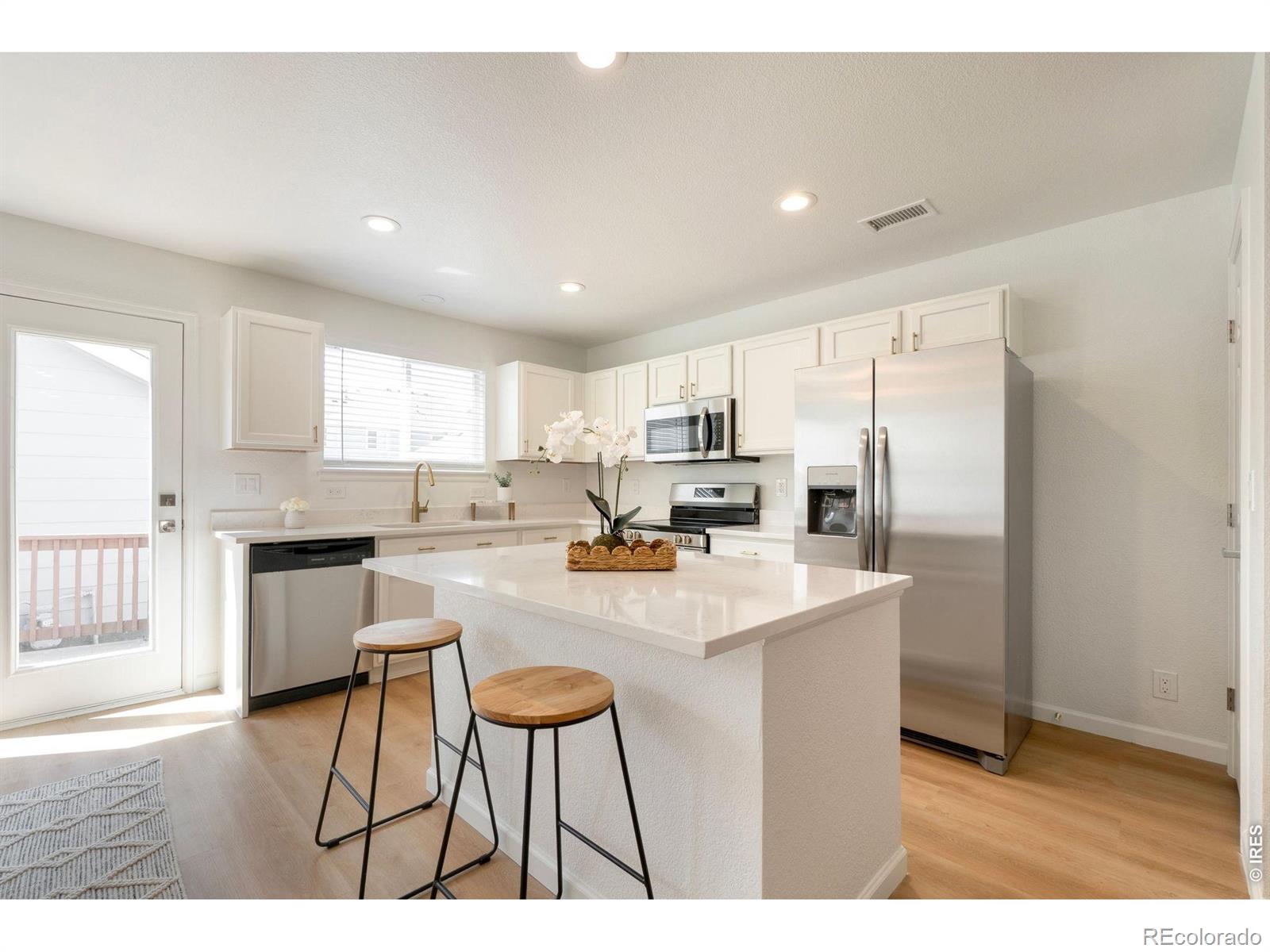 MLS Image #8 for 5761  ceylon street ,denver, Colorado