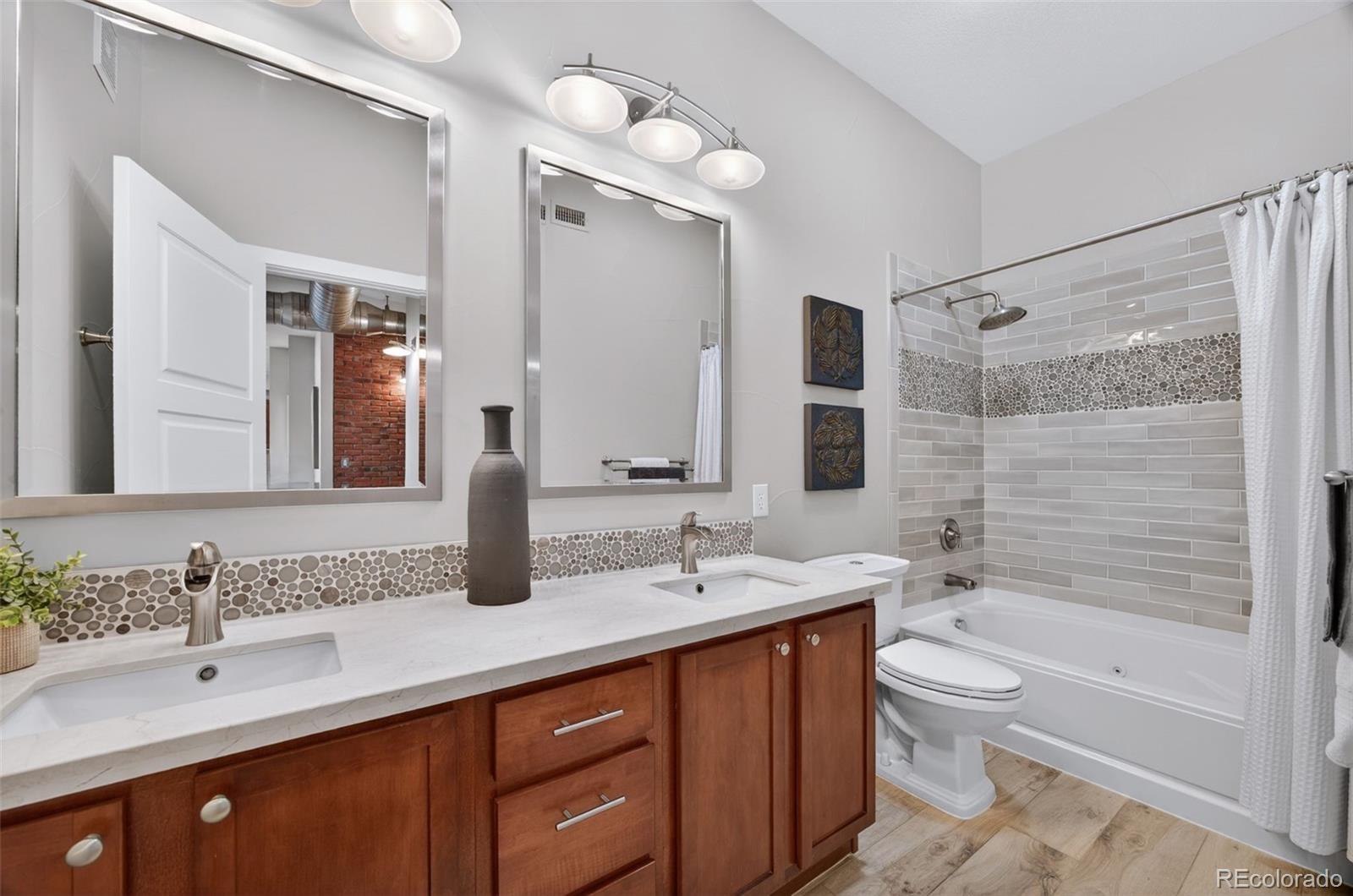 MLS Image #26 for 10111  inverness main street 302,englewood, Colorado
