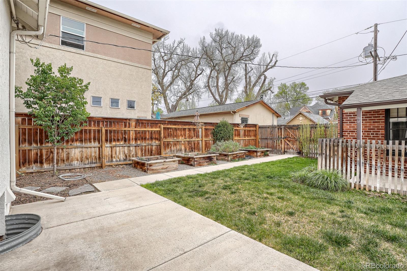 MLS Image #24 for 1964 s sherman street,denver, Colorado