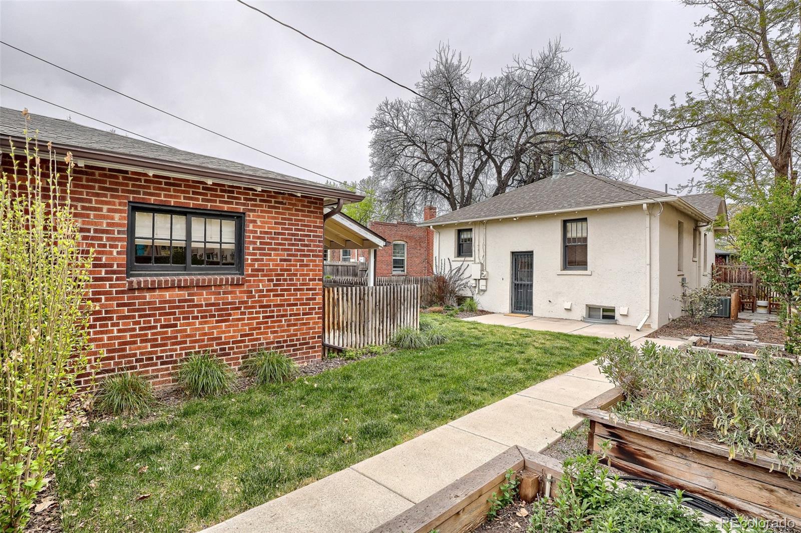 MLS Image #26 for 1964 s sherman street,denver, Colorado