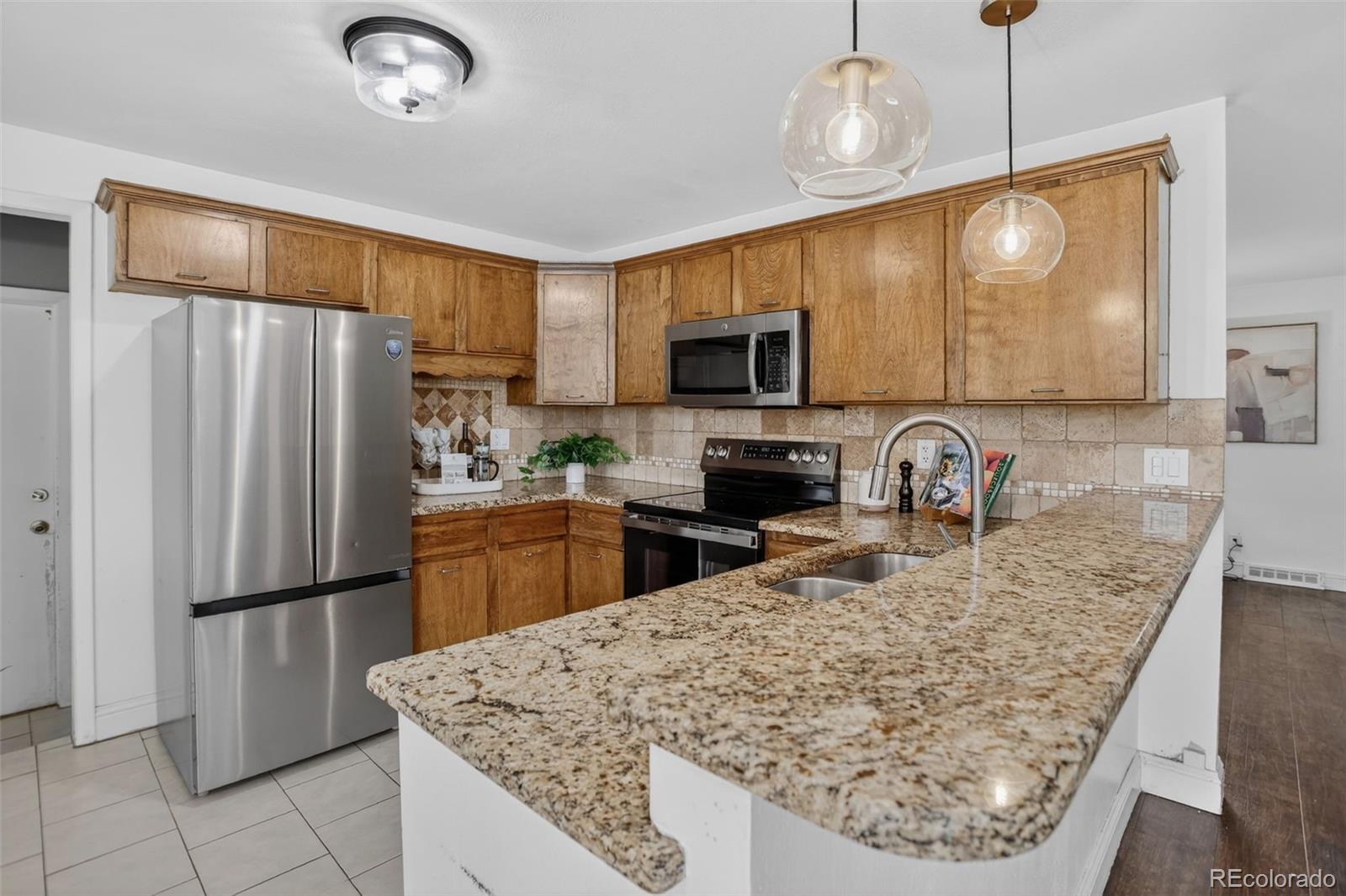 MLS Image #11 for 1616 s balsam court,lakewood, Colorado
