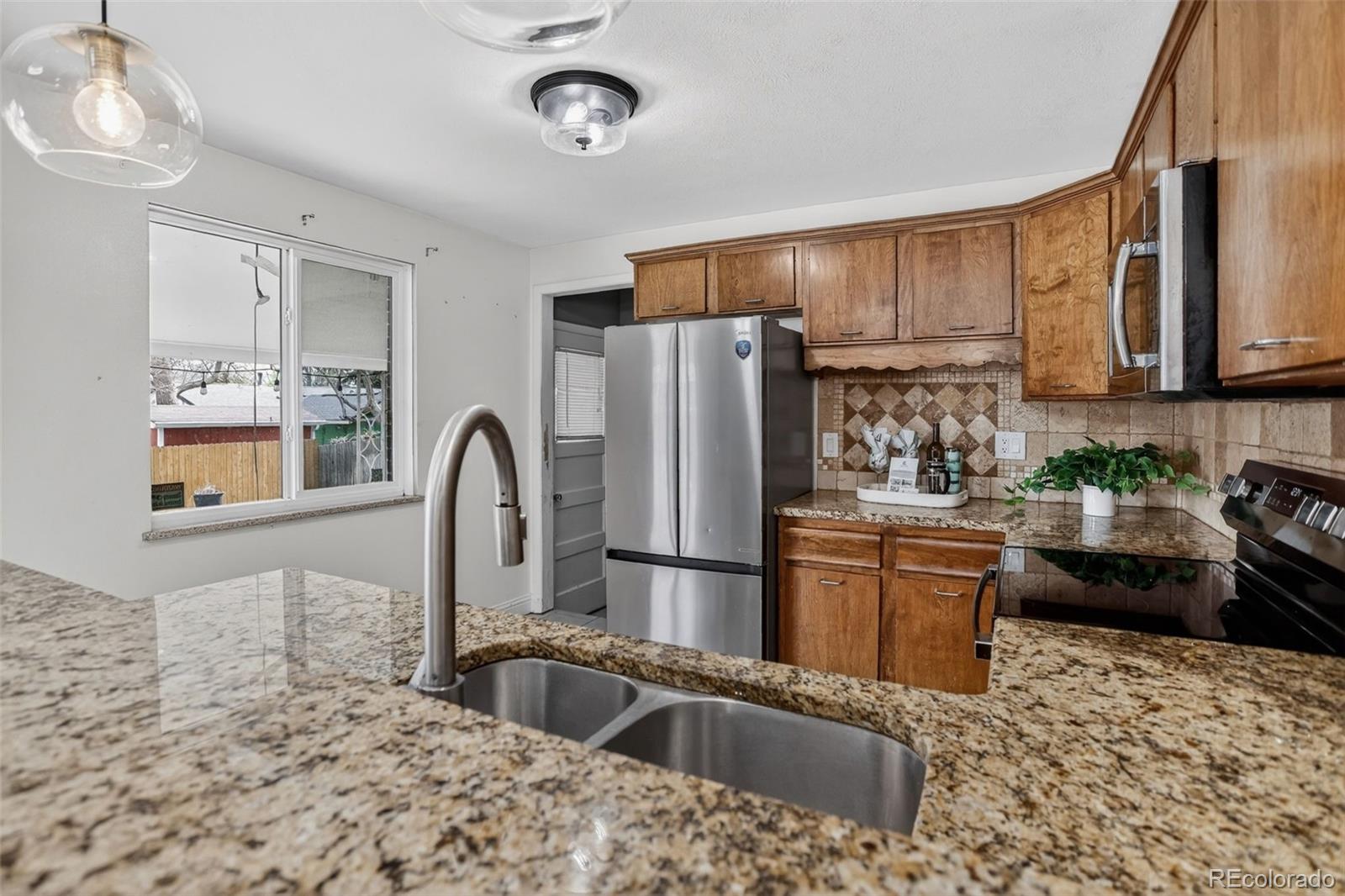 MLS Image #12 for 1616 s balsam court,lakewood, Colorado