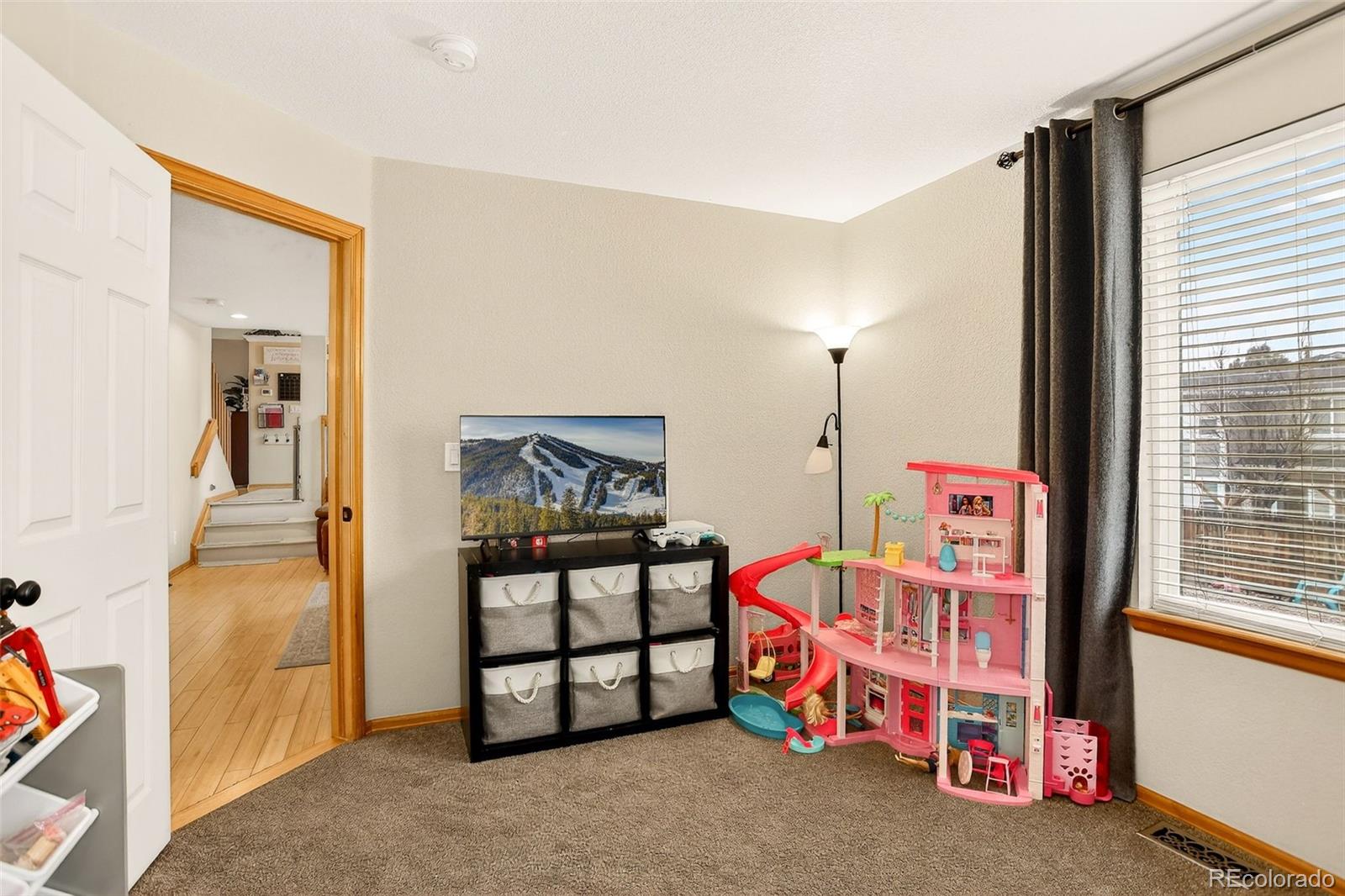 MLS Image #11 for 5479 s valdai street,aurora, Colorado