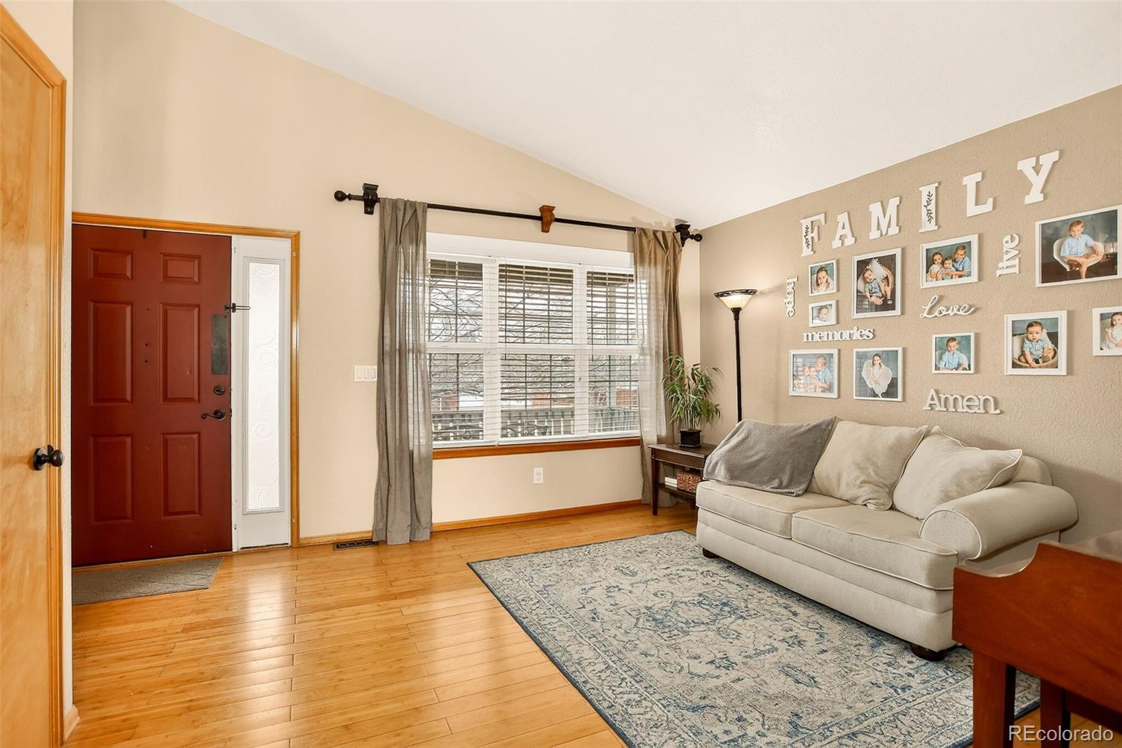 MLS Image #3 for 5479 s valdai street,aurora, Colorado