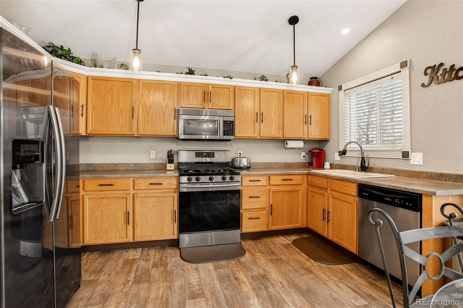 MLS Image #4 for 5479 s valdai street,aurora, Colorado
