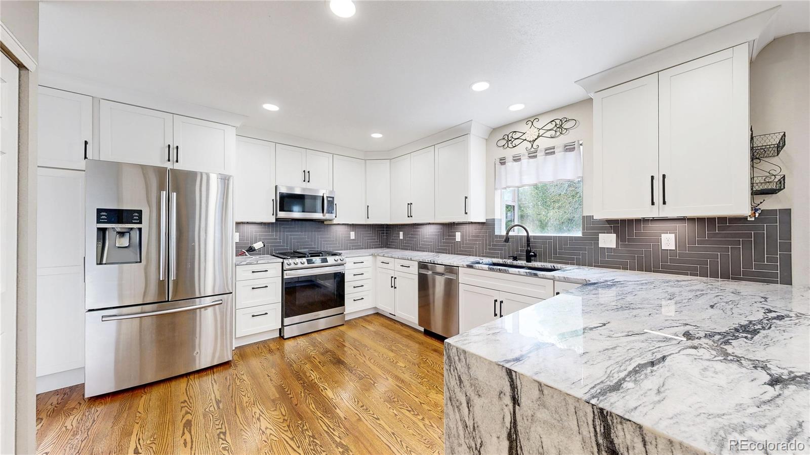 MLS Image #6 for 712  pendleton avenue,longmont, Colorado