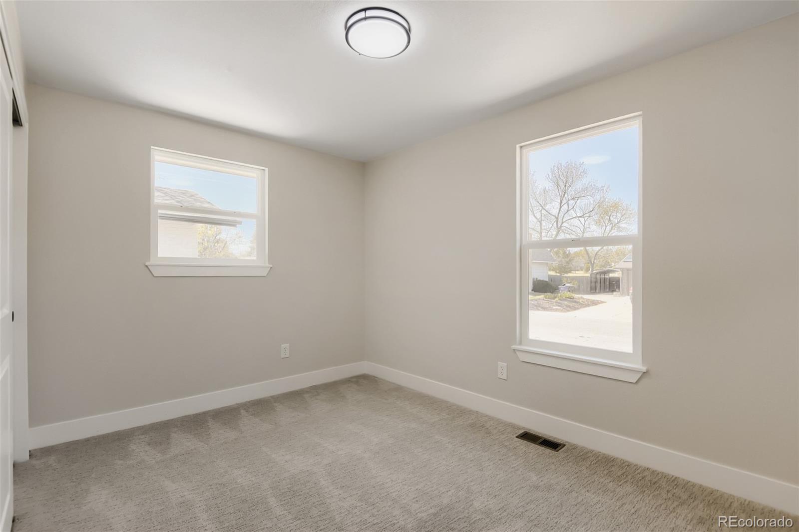 MLS Image #17 for 3158 s dayton court,denver, Colorado