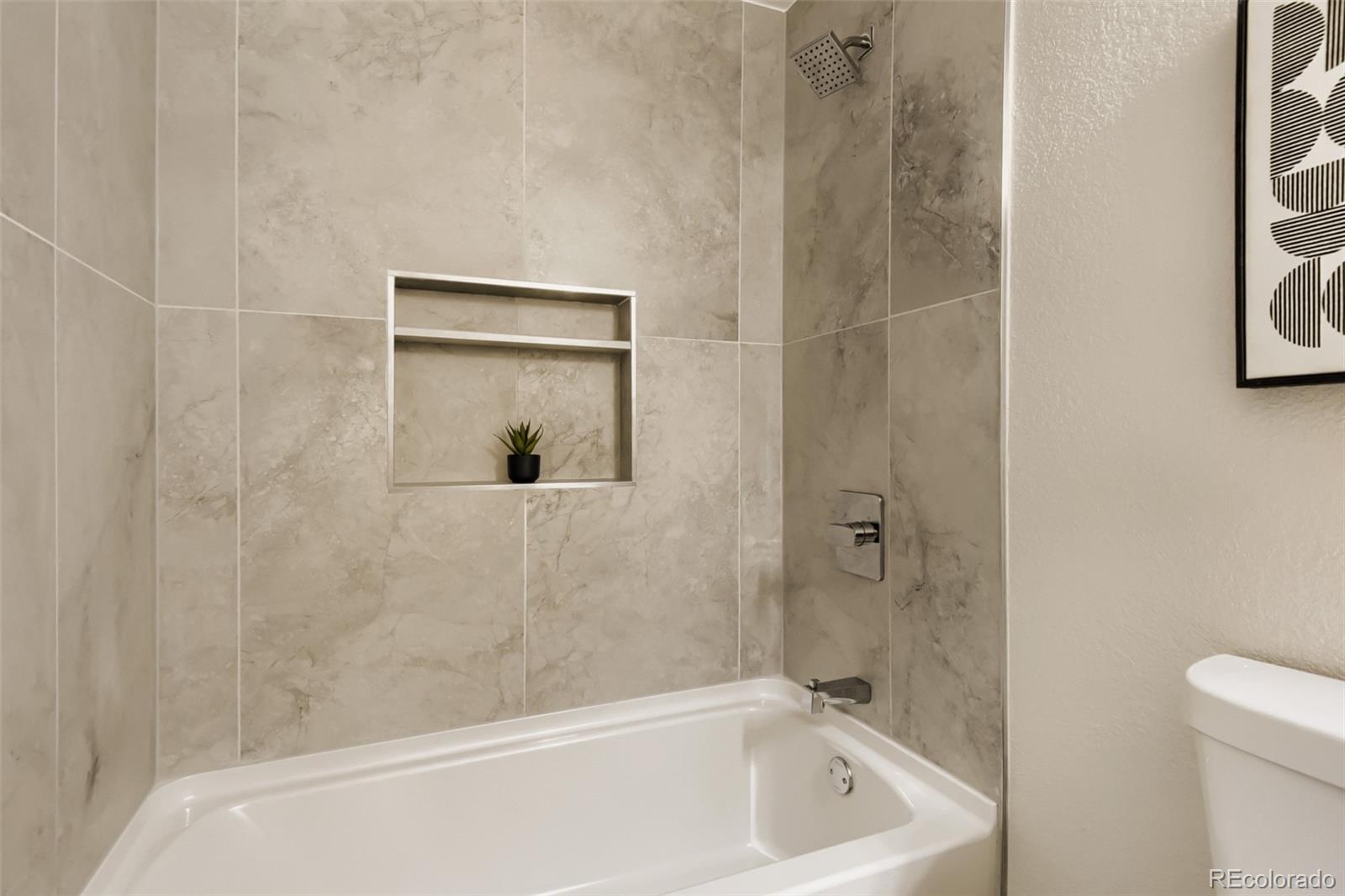 MLS Image #18 for 3158 s dayton court,denver, Colorado