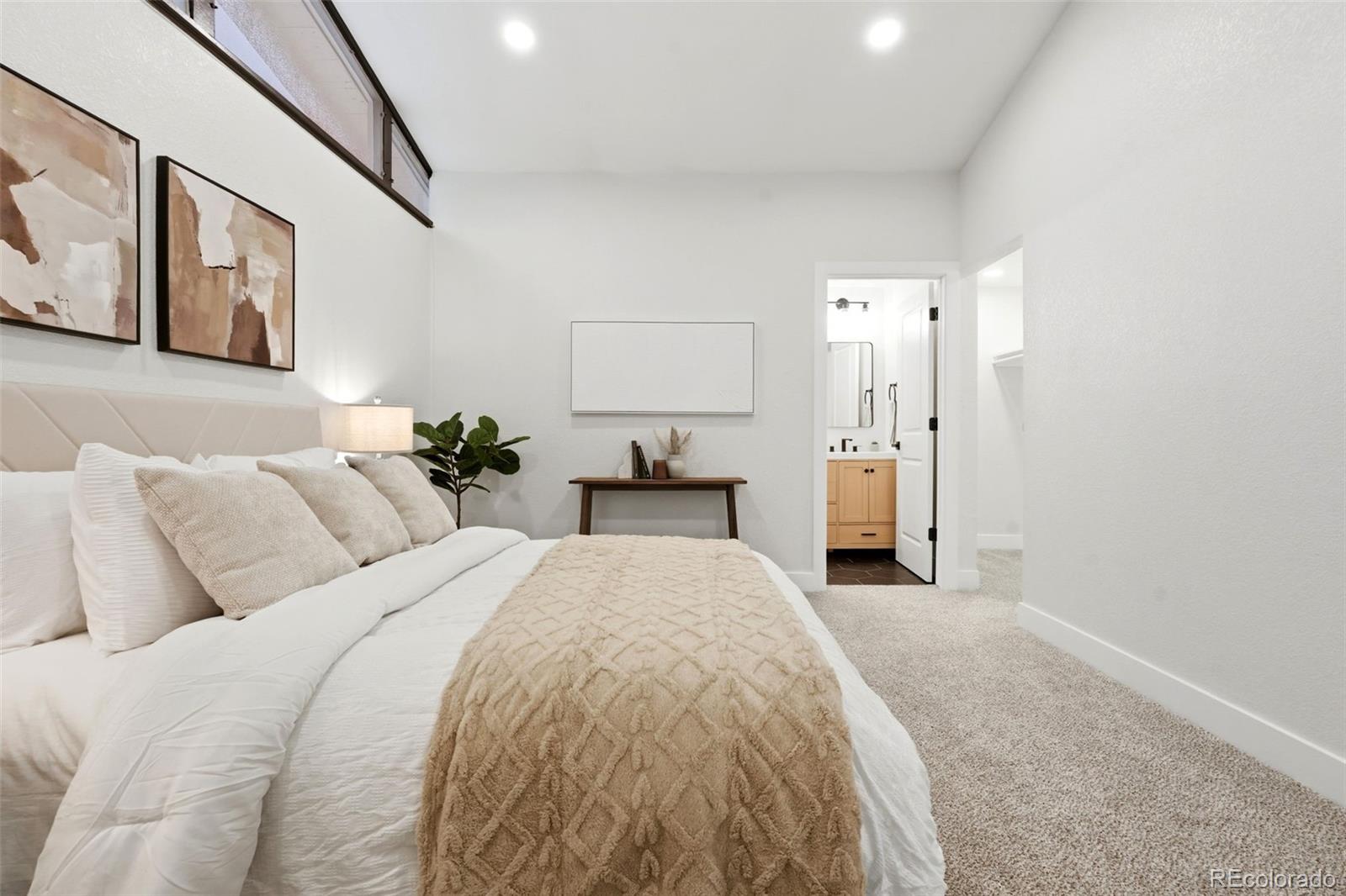 MLS Image #22 for 824 s quivas street,denver, Colorado