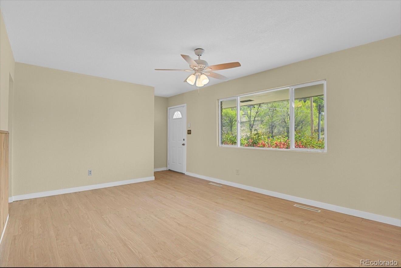 MLS Image #4 for 2306  carmel drive,colorado springs, Colorado