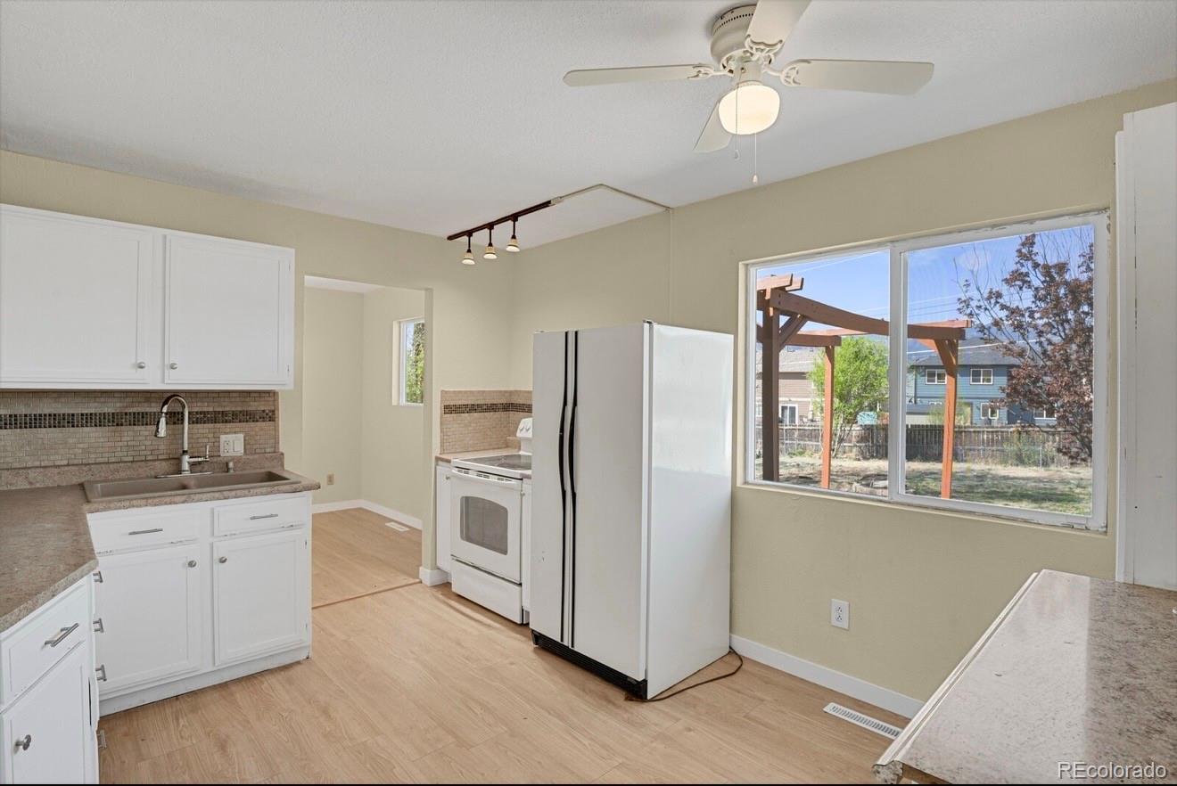 MLS Image #7 for 2306  carmel drive,colorado springs, Colorado