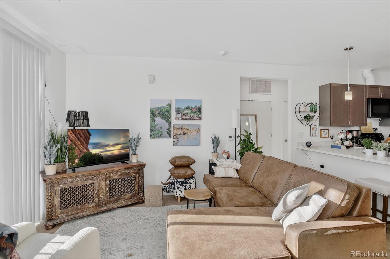 MLS Image #10 for 8475 e 36th avenue 221,denver, Colorado