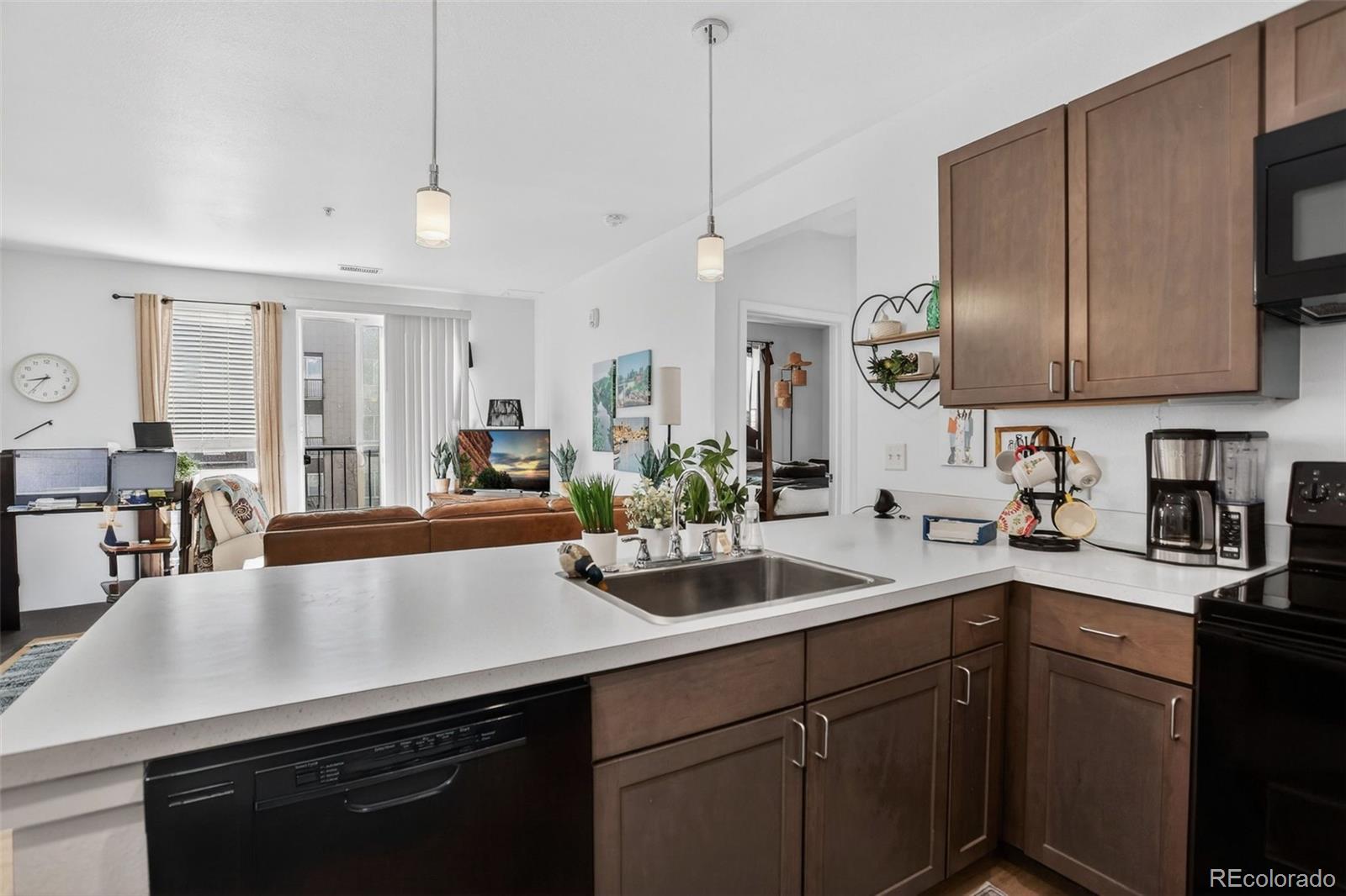 MLS Image #3 for 8475 e 36th avenue 221,denver, Colorado