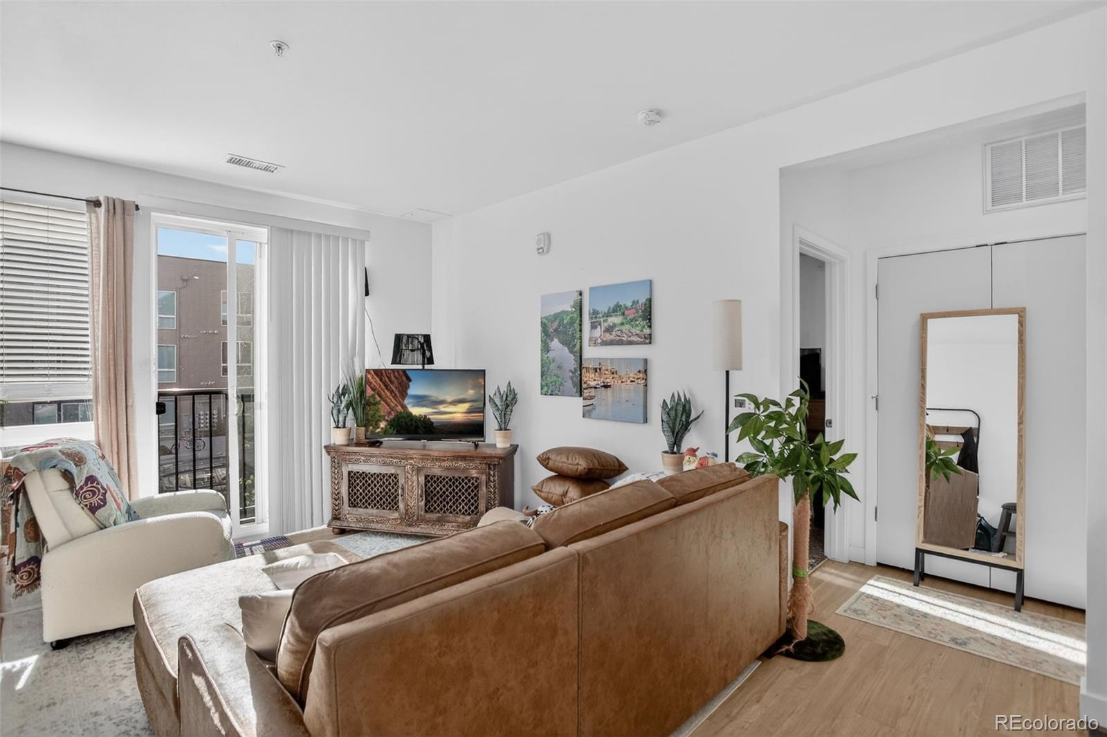 MLS Image #9 for 8475 e 36th avenue 221,denver, Colorado