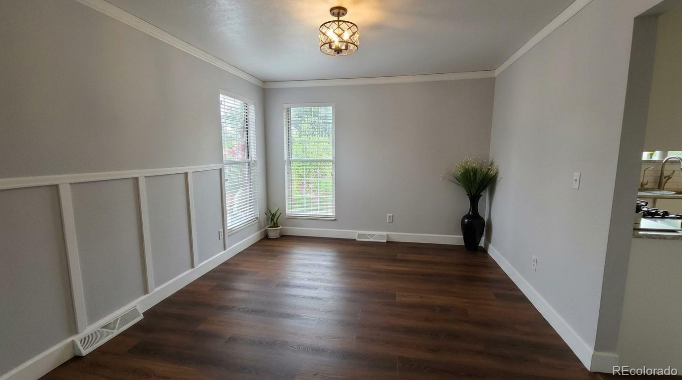 MLS Image #12 for 7751 s harrison circle,centennial, Colorado