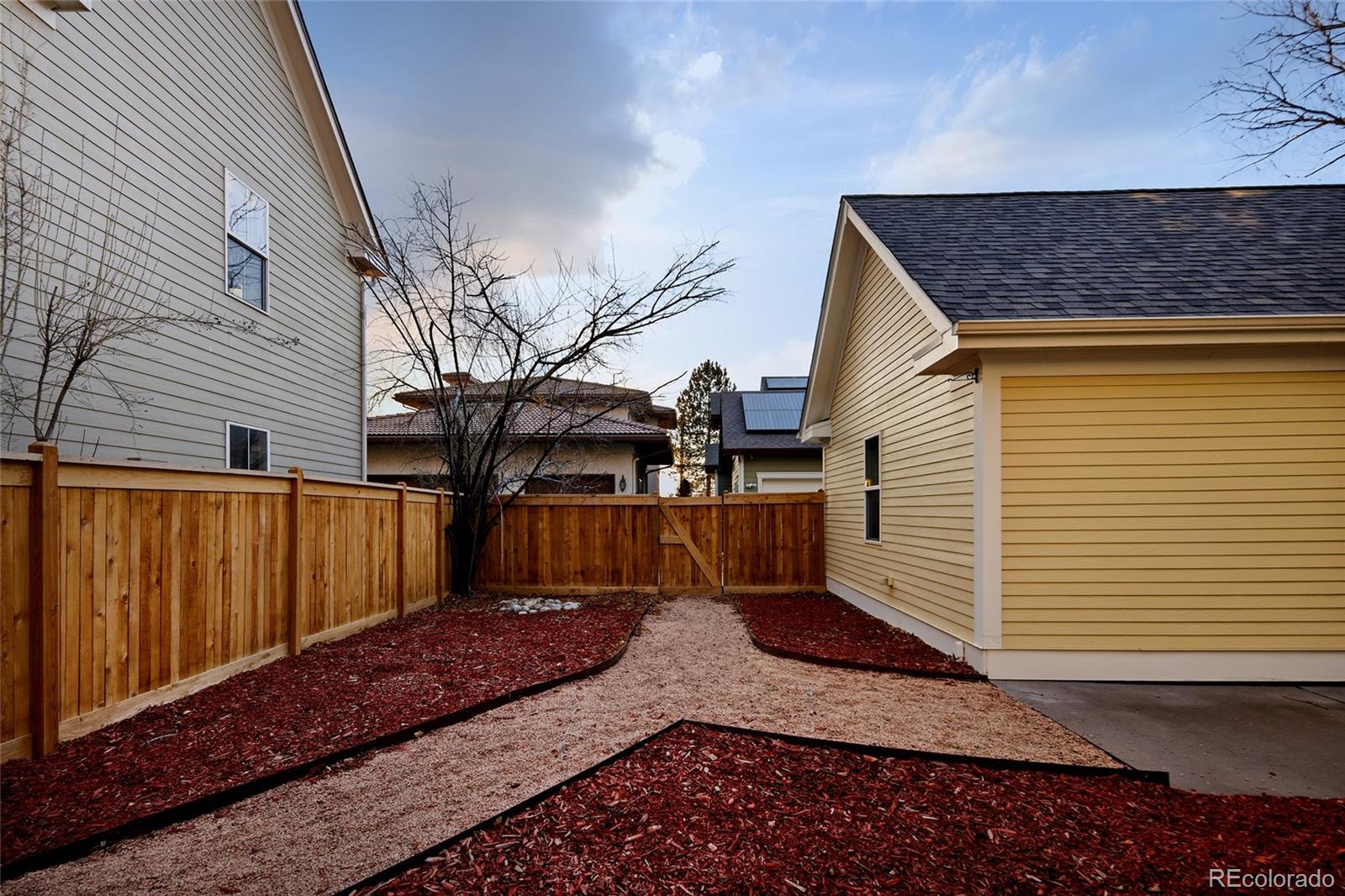 MLS Image #10 for 2701  clinton way,denver, Colorado