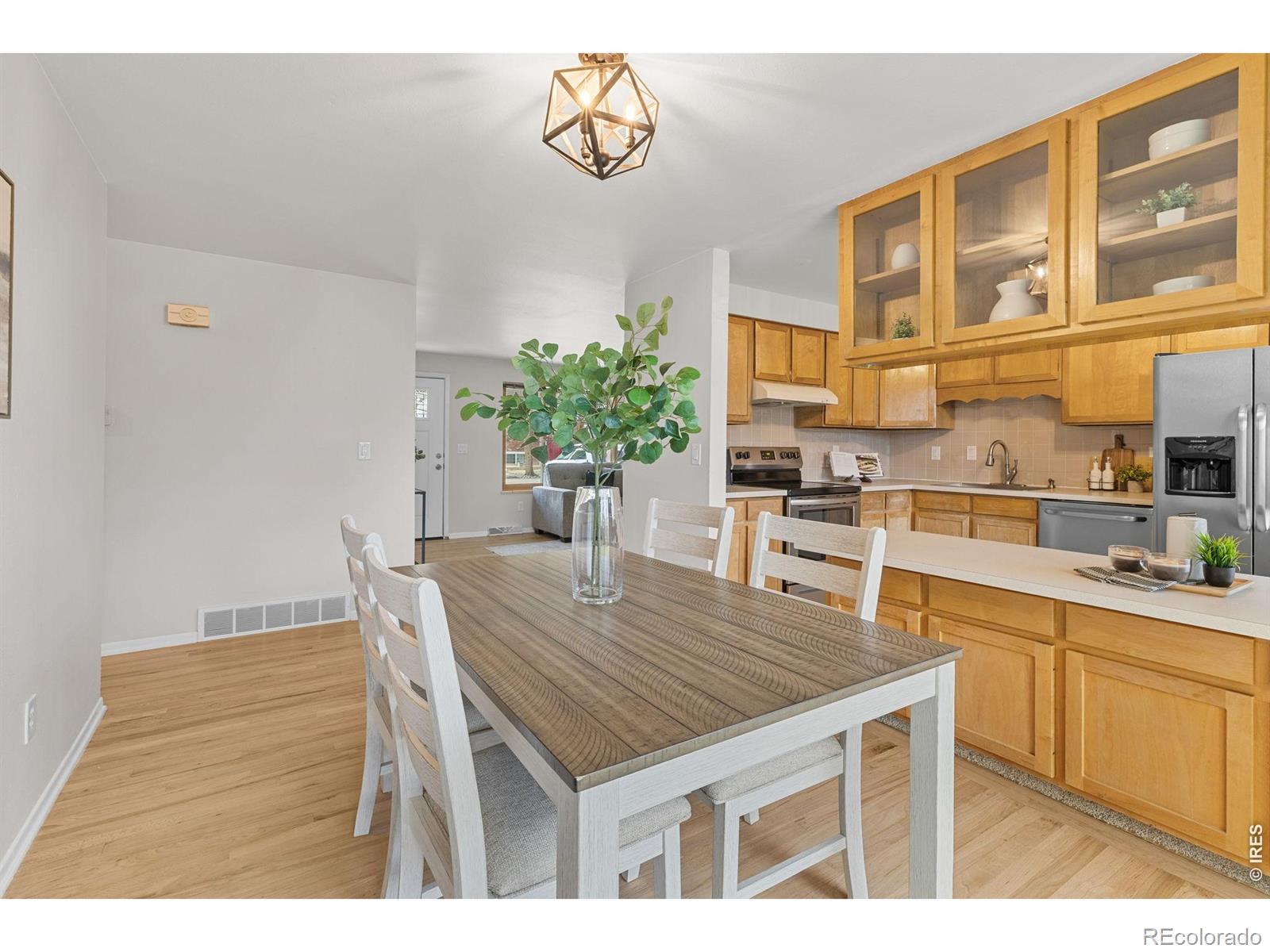 MLS Image #10 for 1010 s terry street,longmont, Colorado