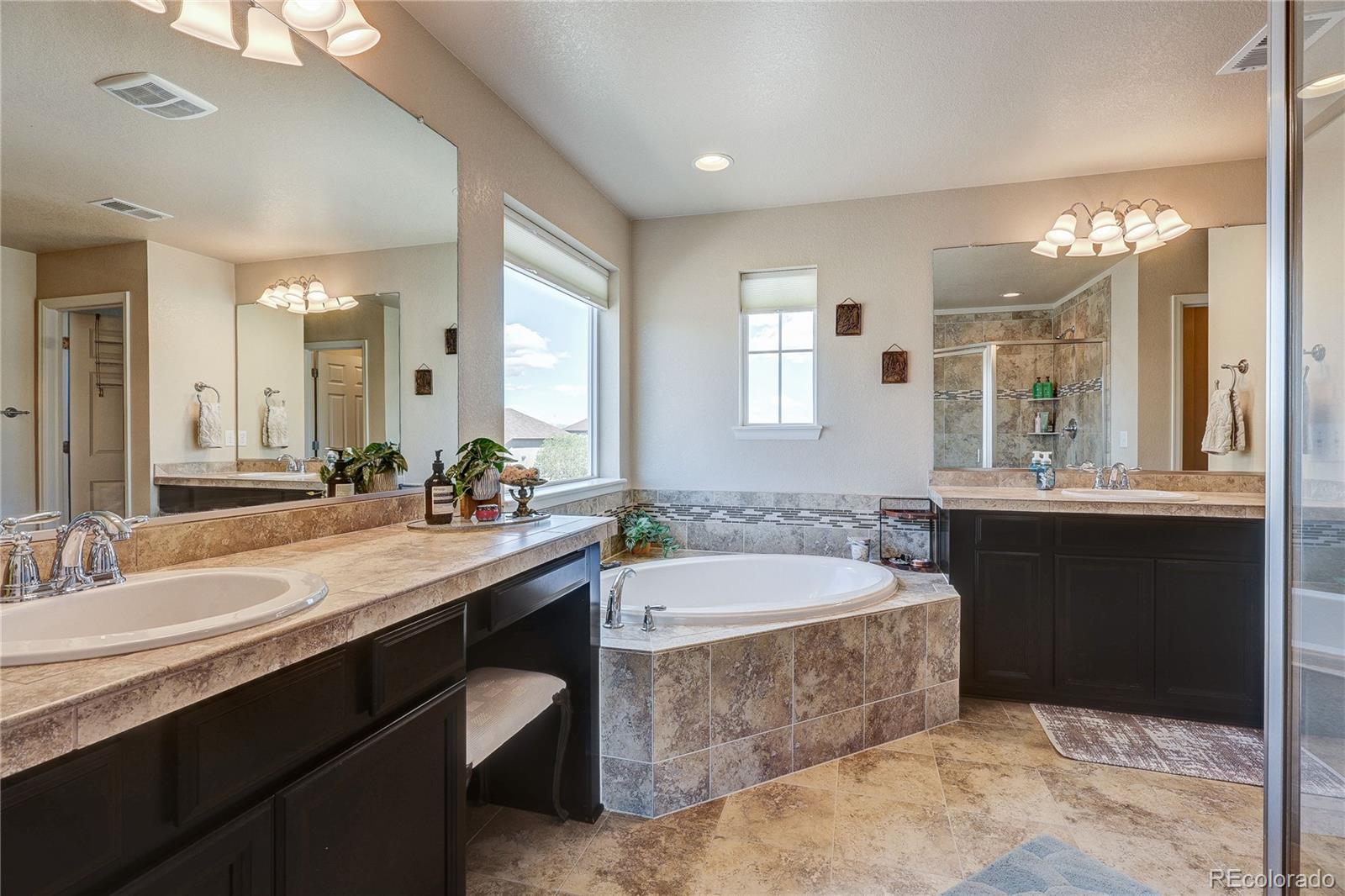 MLS Image #33 for 2246  front range court,erie, Colorado