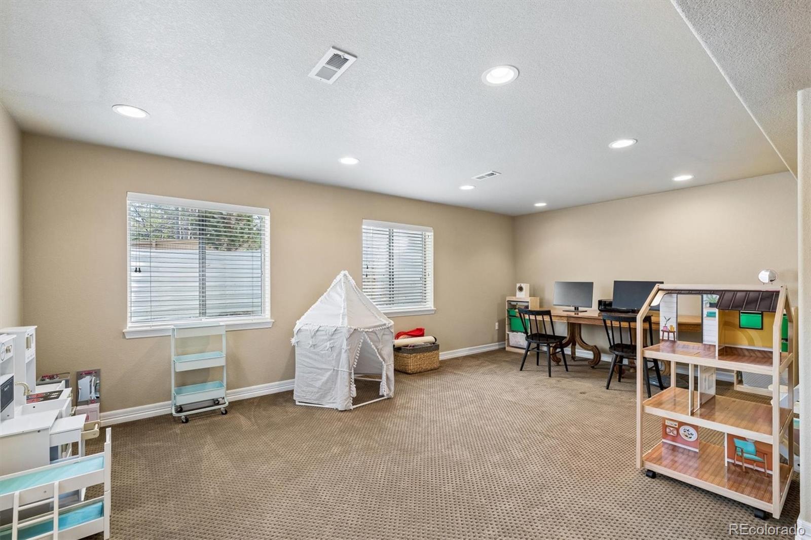 MLS Image #35 for 2677  pemberly avenue,highlands ranch, Colorado