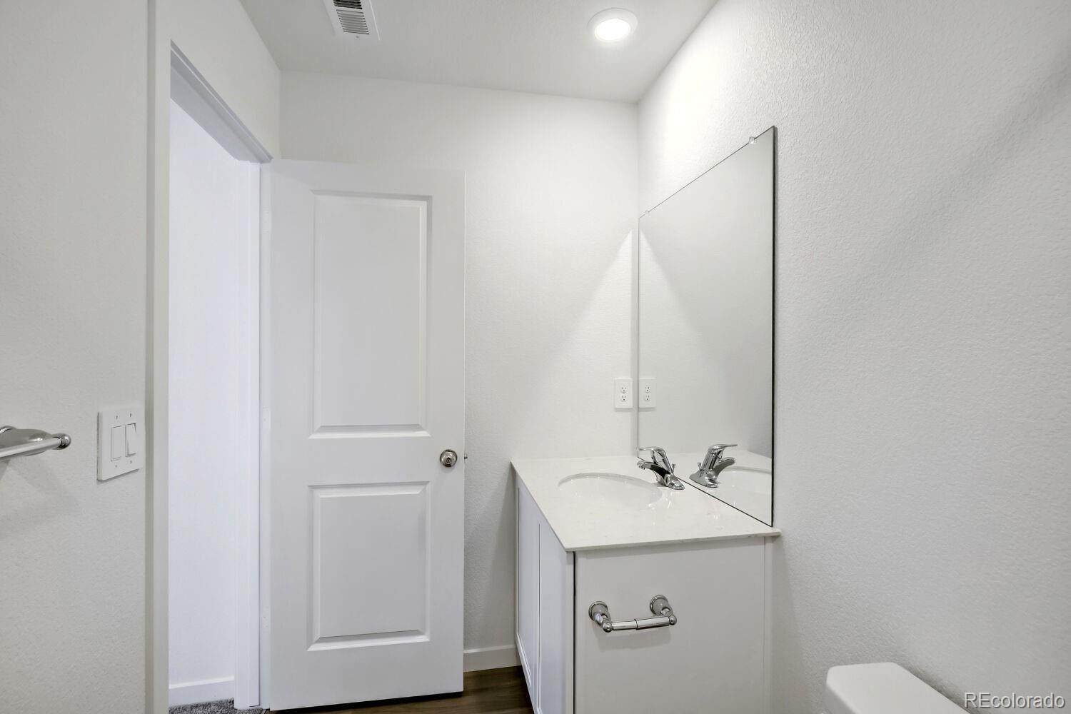 MLS Image #10 for 197  mia lane,johnstown, Colorado