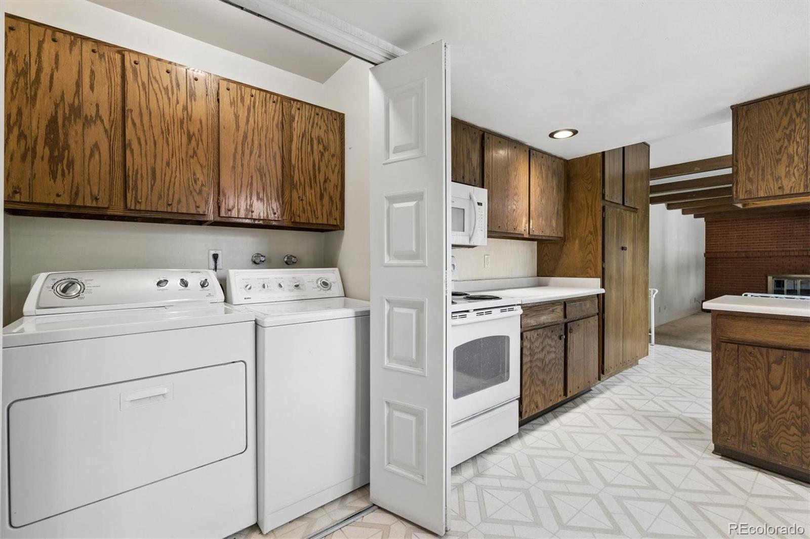 MLS Image #2 for 3783 s fenton way,denver, Colorado