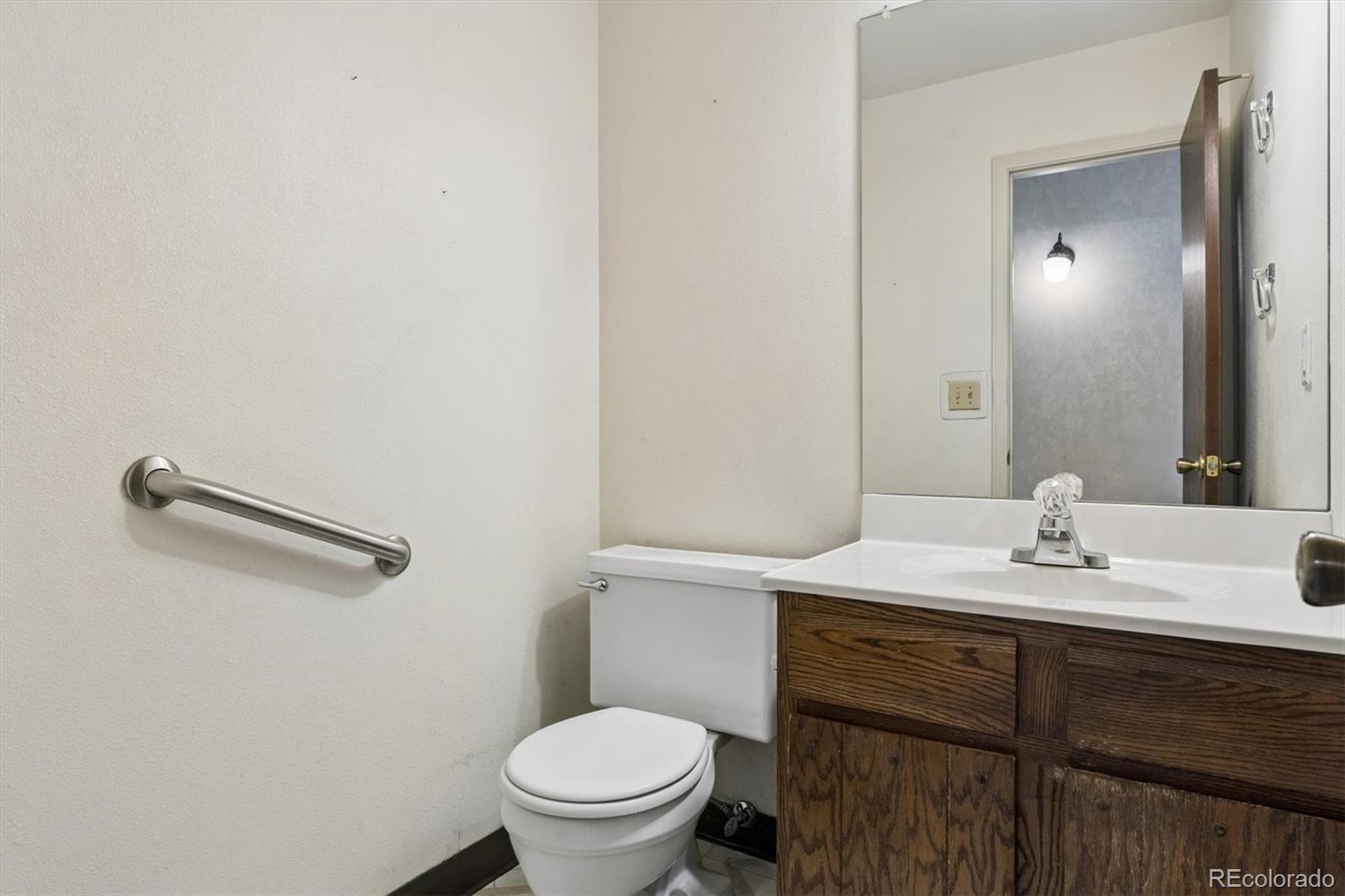 MLS Image #9 for 3783 s fenton way,denver, Colorado