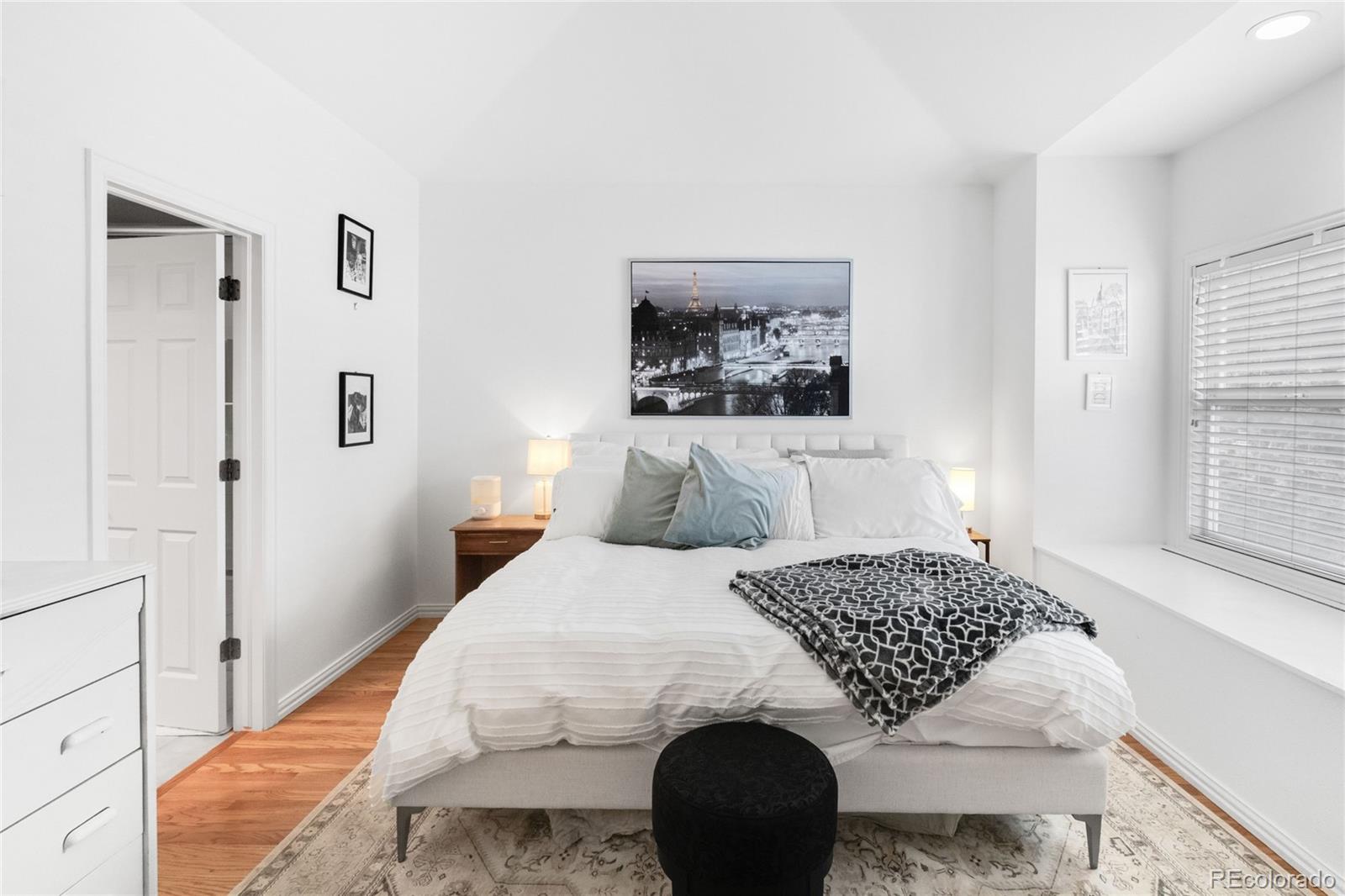 MLS Image #11 for 3725 e ellsworth avenue d,denver, Colorado