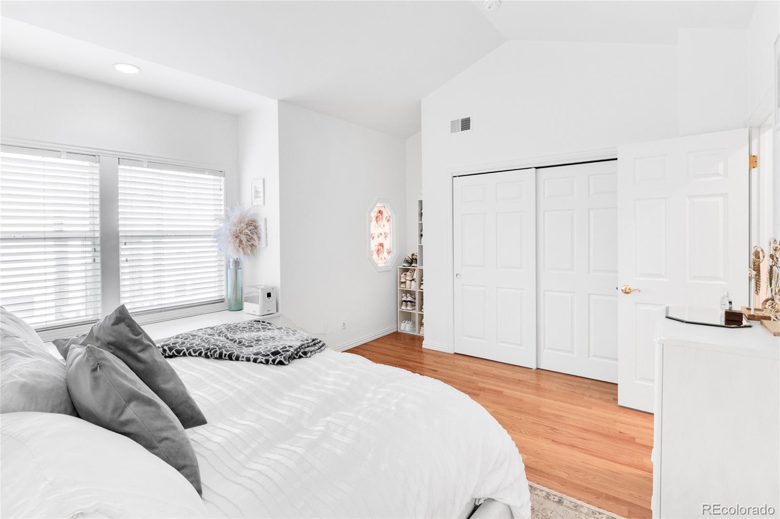 MLS Image #13 for 3725 e ellsworth avenue d,denver, Colorado
