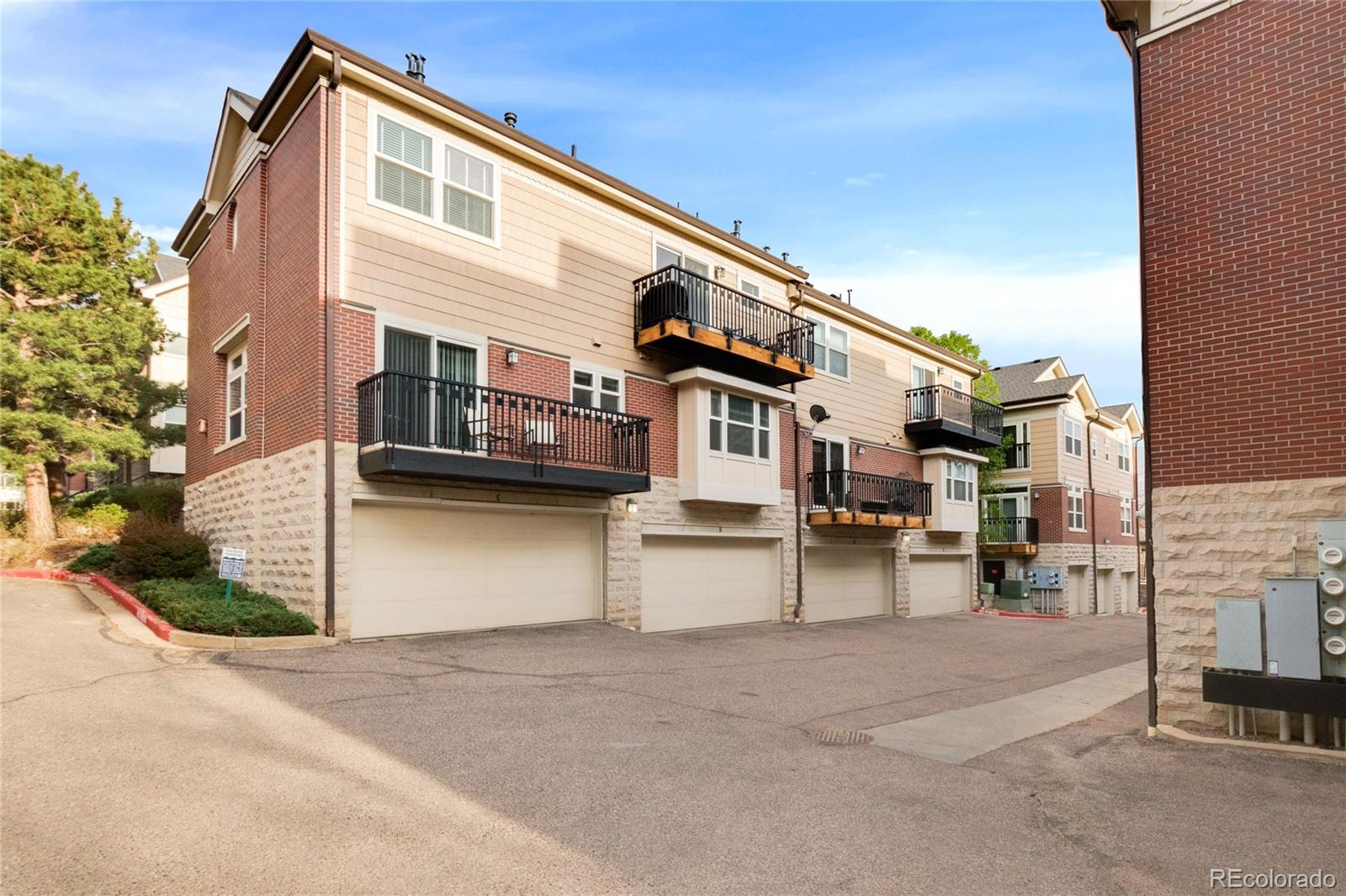 MLS Image #24 for 3725 e ellsworth avenue d,denver, Colorado