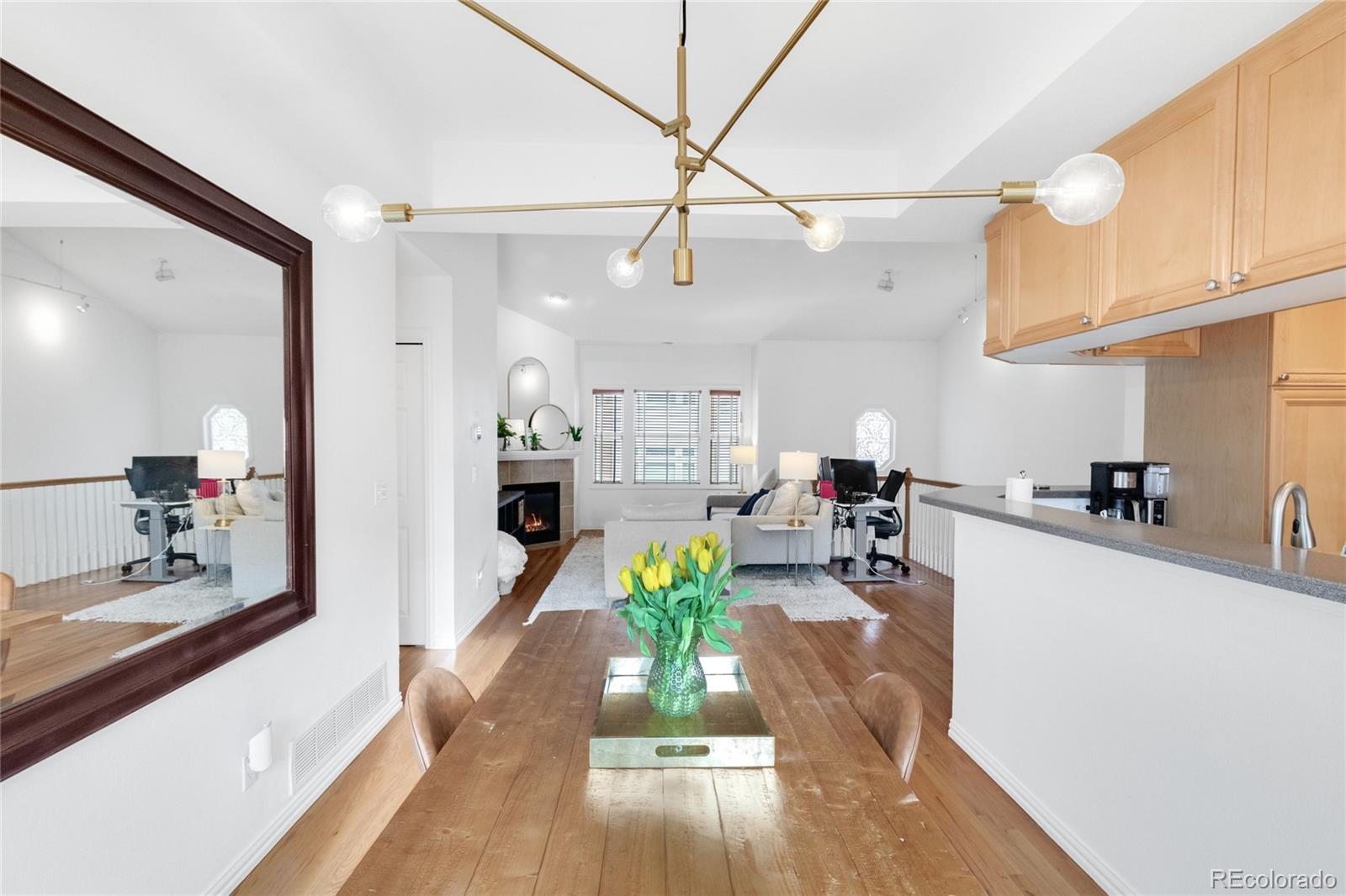 MLS Image #4 for 3725 e ellsworth avenue d,denver, Colorado