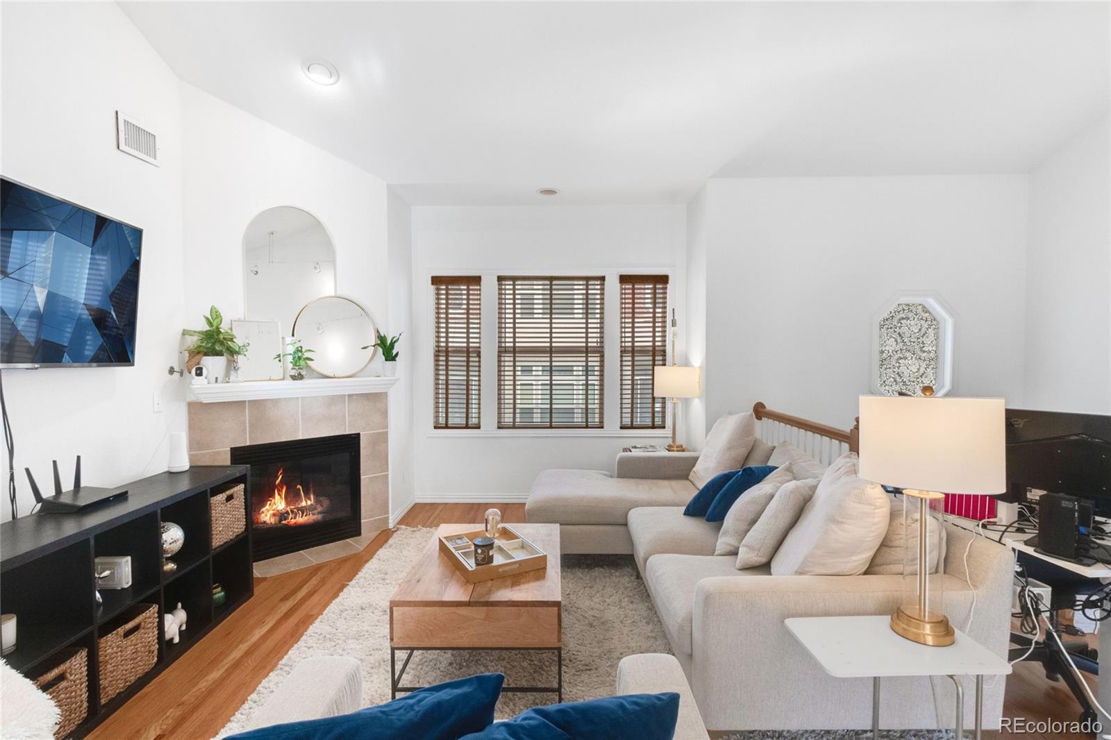 MLS Image #6 for 3725 e ellsworth avenue d,denver, Colorado