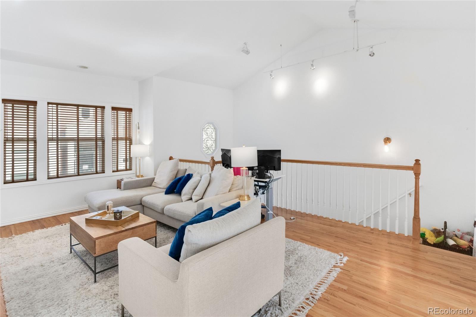 MLS Image #7 for 3725 e ellsworth avenue d,denver, Colorado