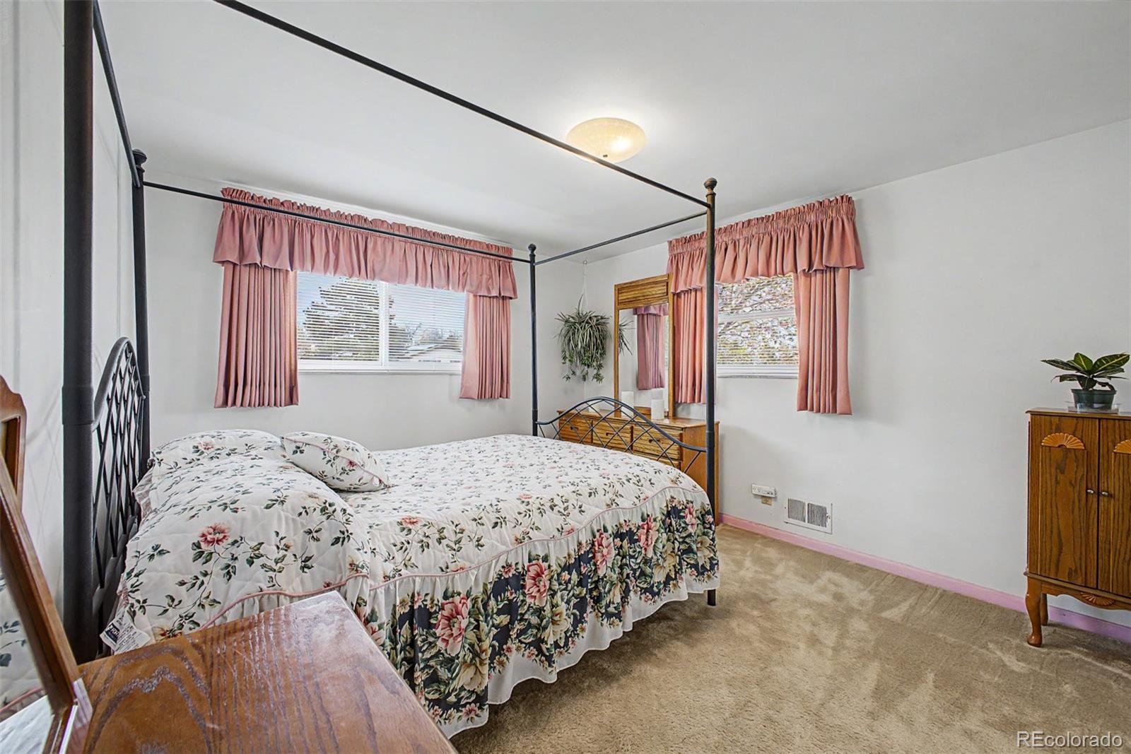 MLS Image #19 for 562  melody drive,northglenn, Colorado