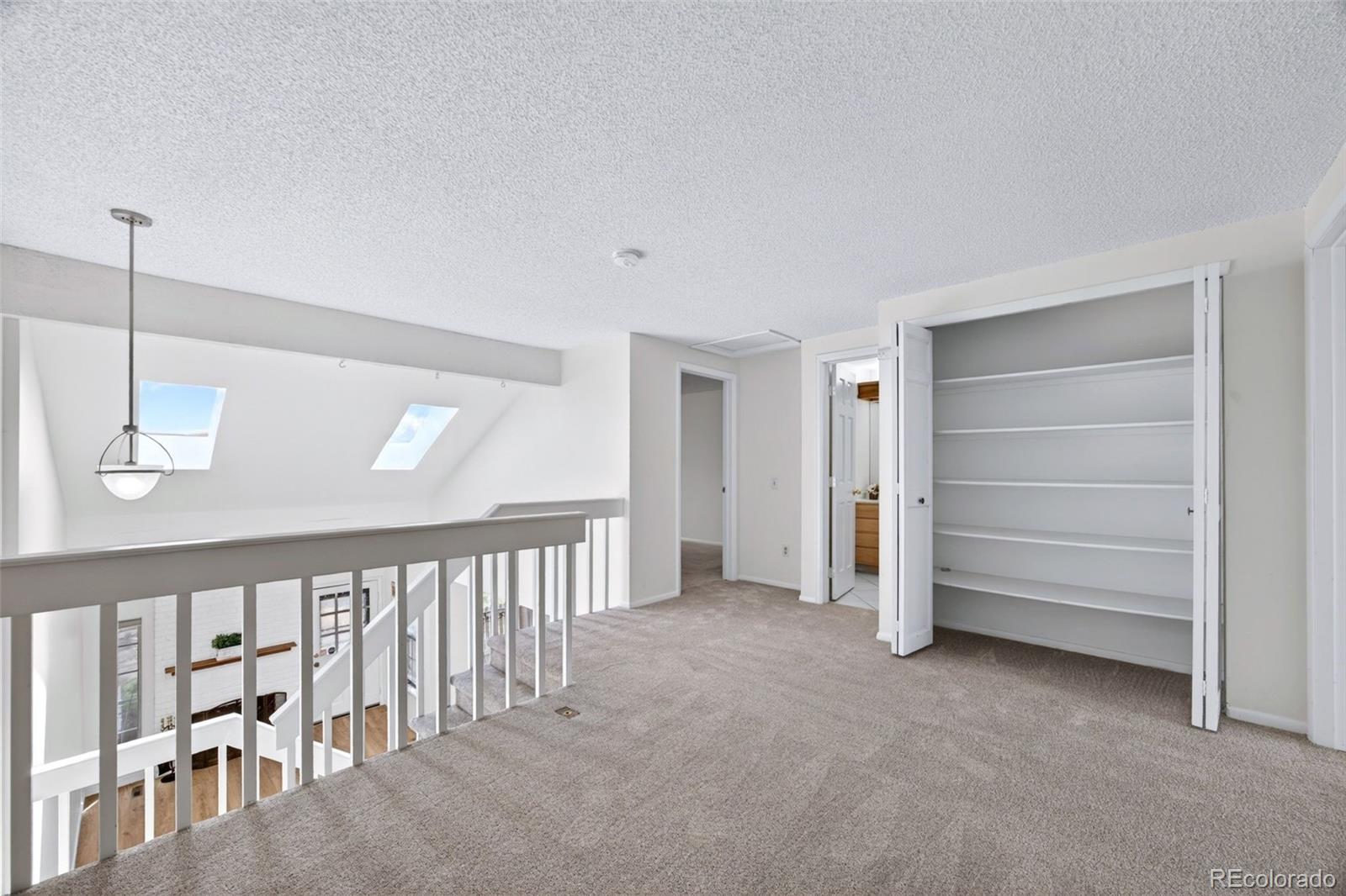 MLS Image #18 for 1990 s helena street e,aurora, Colorado